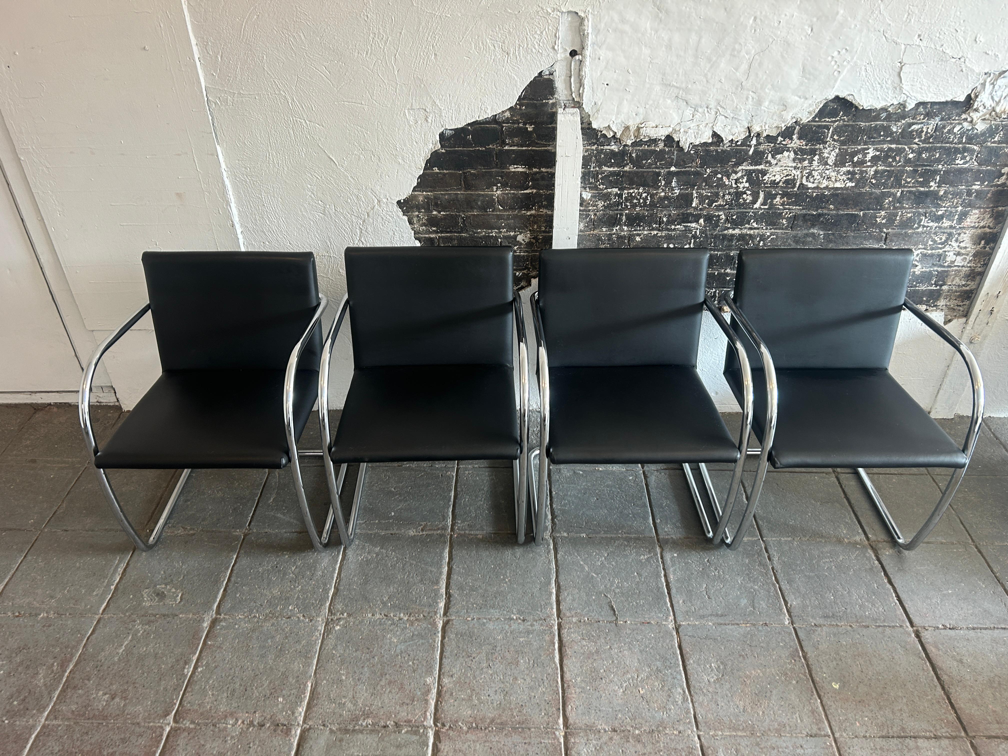 Contemporary Set of 4 modern black leather Brno chrome tube chairs For Sale