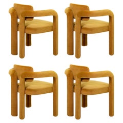 Set of 4 Modern mustard velvet Double Arch dining chair by InsidherLand