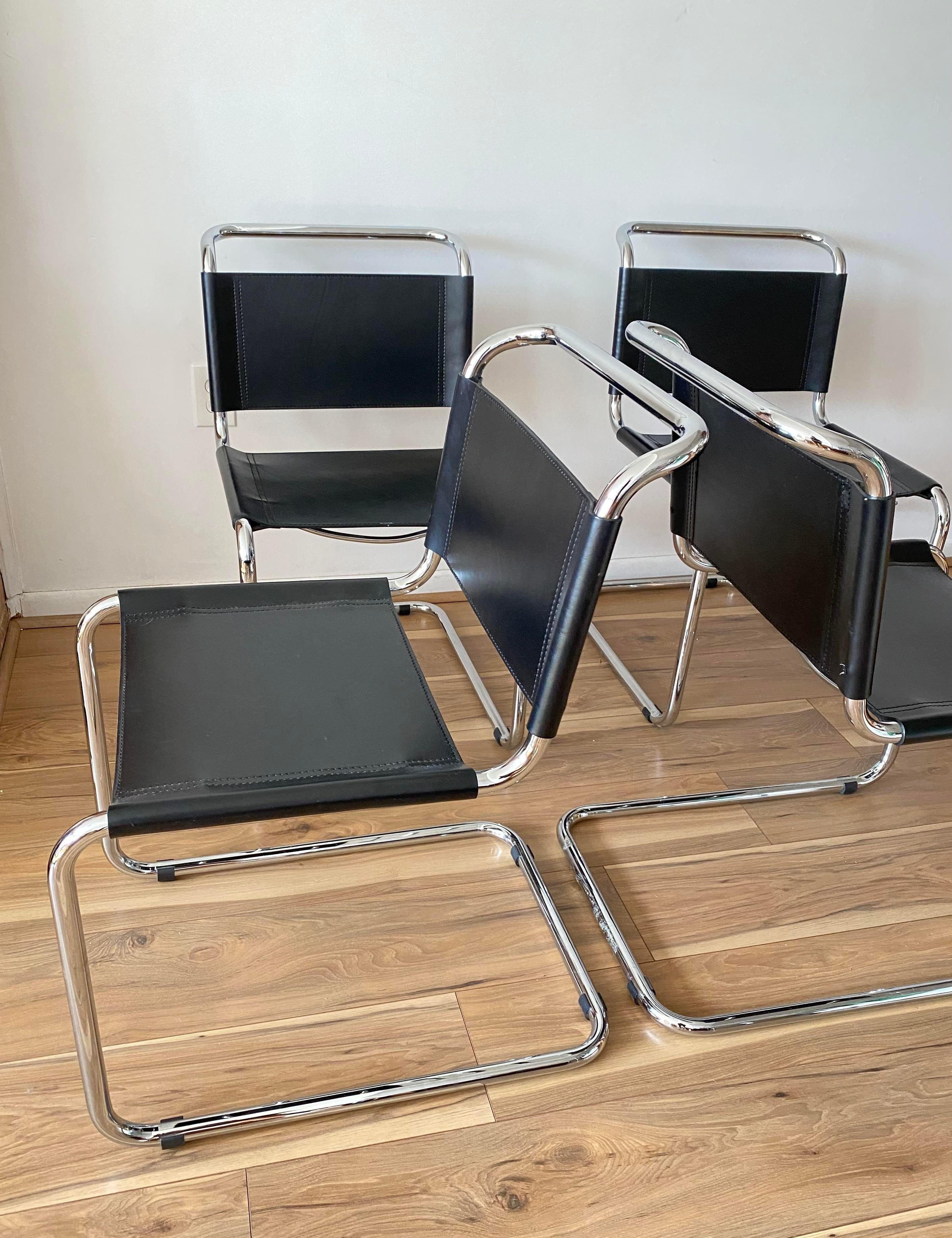 Juego de 4 sillas voladizas modernistas estilo S33 Mart Stam para Thonet Italiano