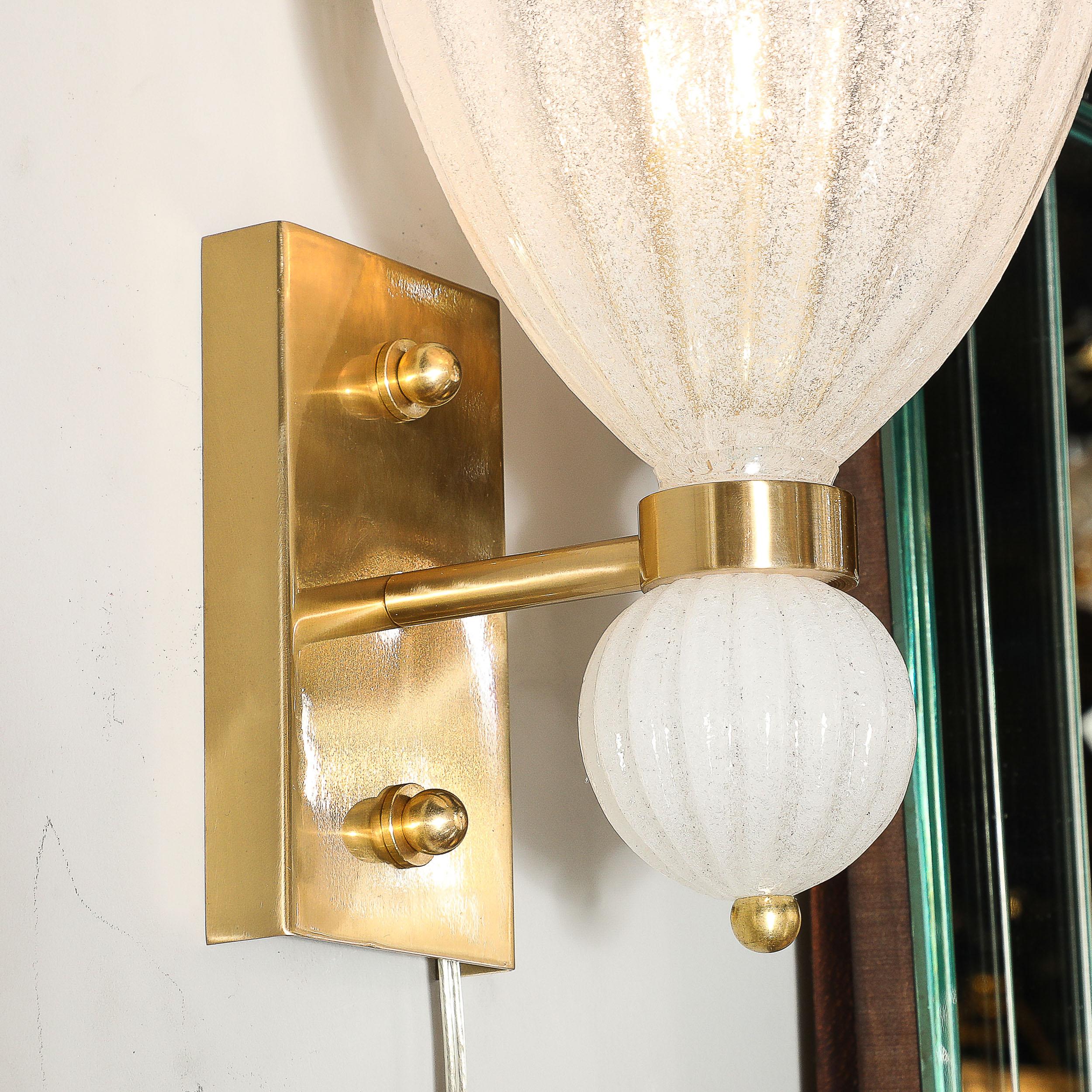 Laiton Ensemble de 4 appliques orbitales en verre soufflé à la bouche de Murano, cannelé, à chute orbitale en vente