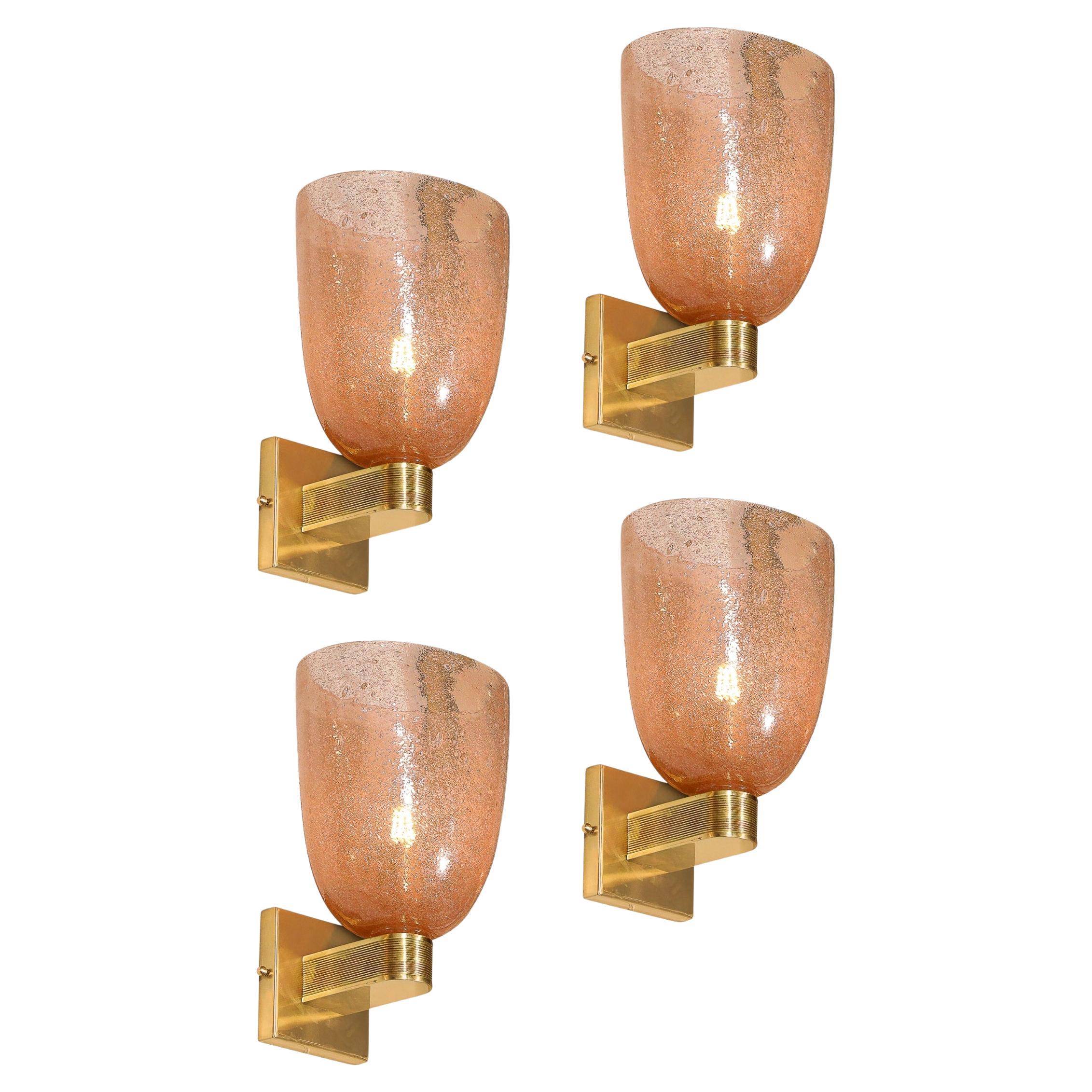 Ensemble de 4 appliques Pulegoso en verre de Murano soufflé à la main, rose fumé et laiton