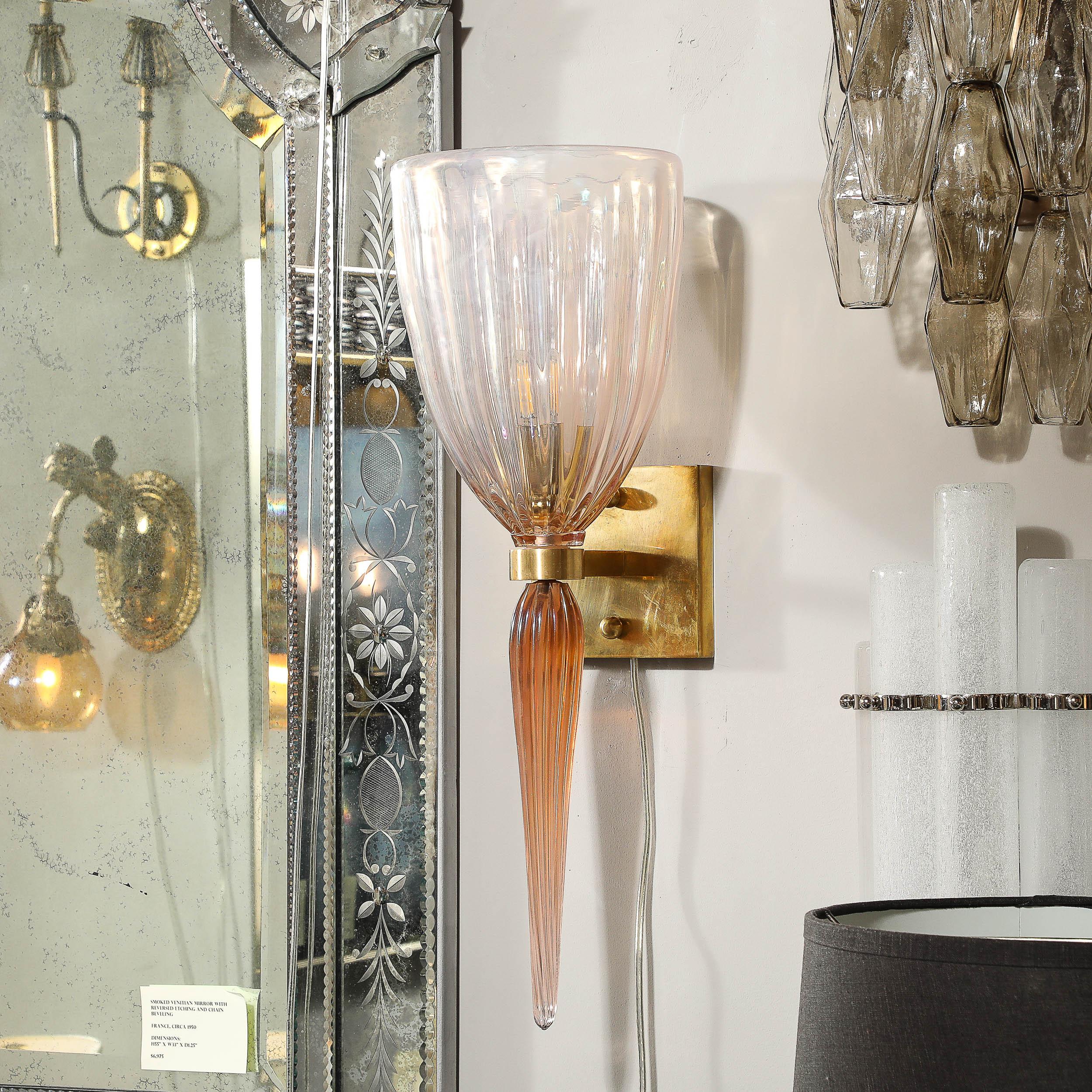 Set di 4 lampade moderniste in vetro di Murano soffiato a bocca e iridescente di colore rosa in vendita 4