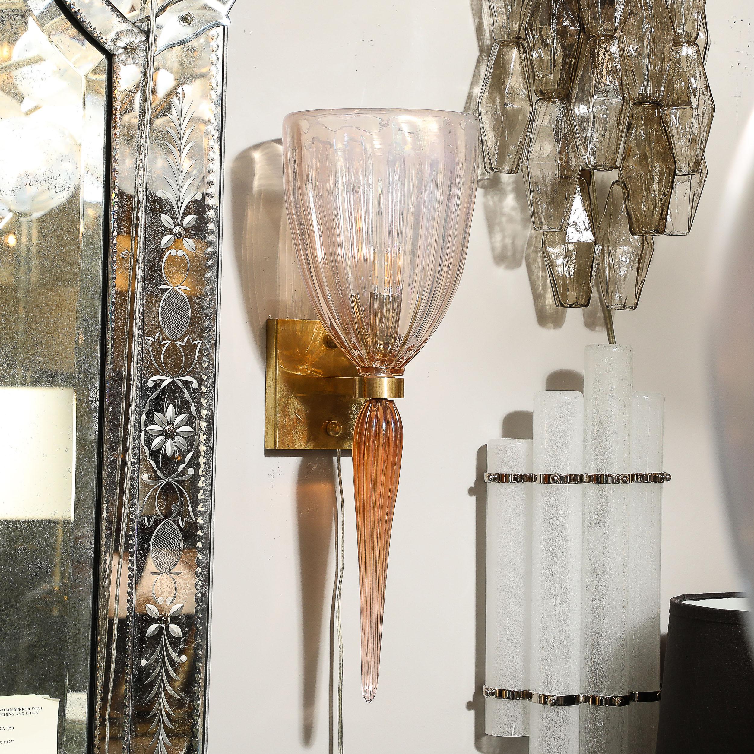 Set di 4 lampade moderniste in vetro di Murano soffiato a bocca e iridescente di colore rosa in vendita 9