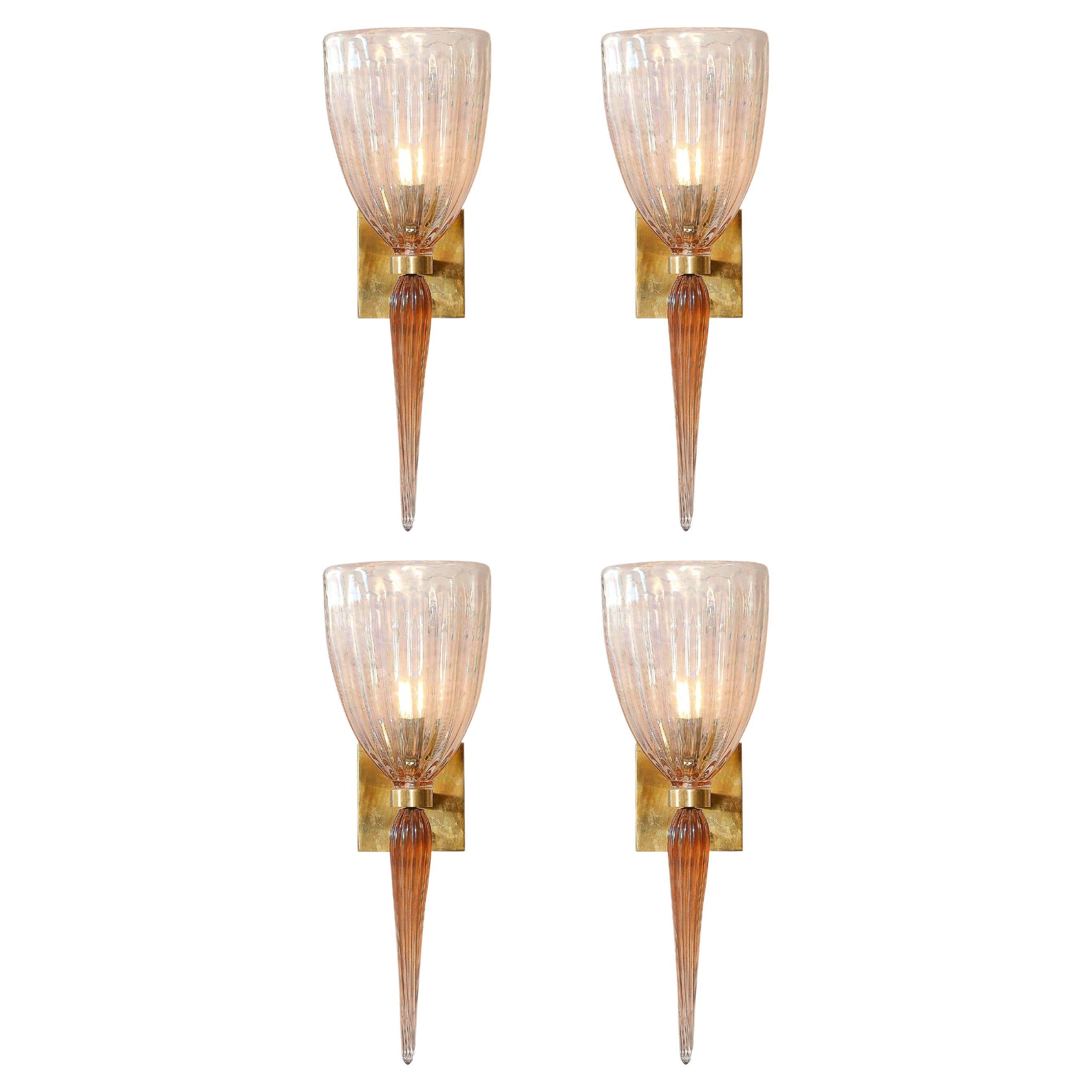 Set di 4 lampade moderniste in vetro di Murano soffiato a bocca e iridescente di colore rosa