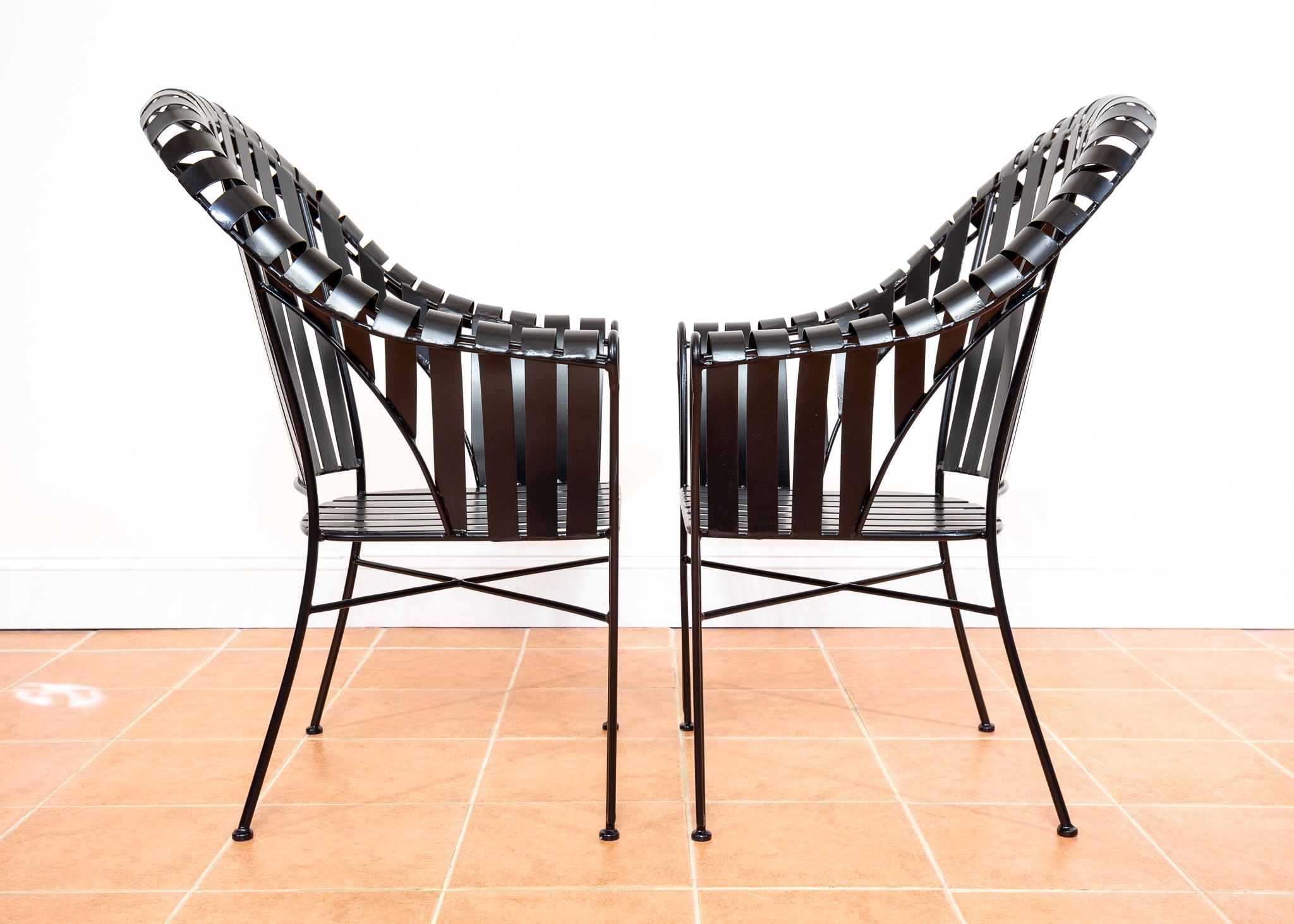 Set di 4 poltrone da giardino moderniste con cinghia in ferro Salterini in stile brutalista MCM in vendita 6