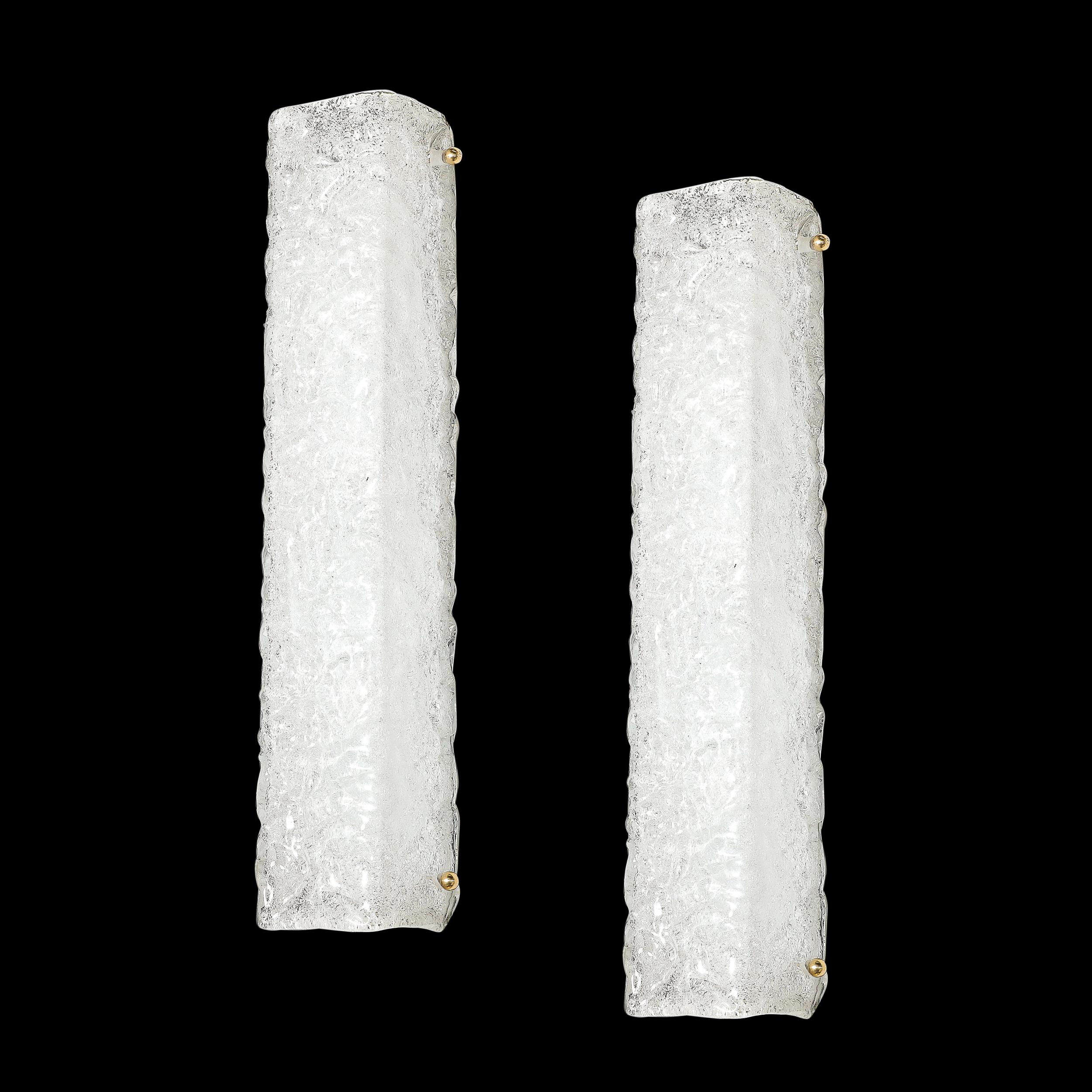 Lot de 4 appliques rectangulaires modernistes en verre soufflé à la main de Murano avec laiton Neuf - En vente à New York, NY