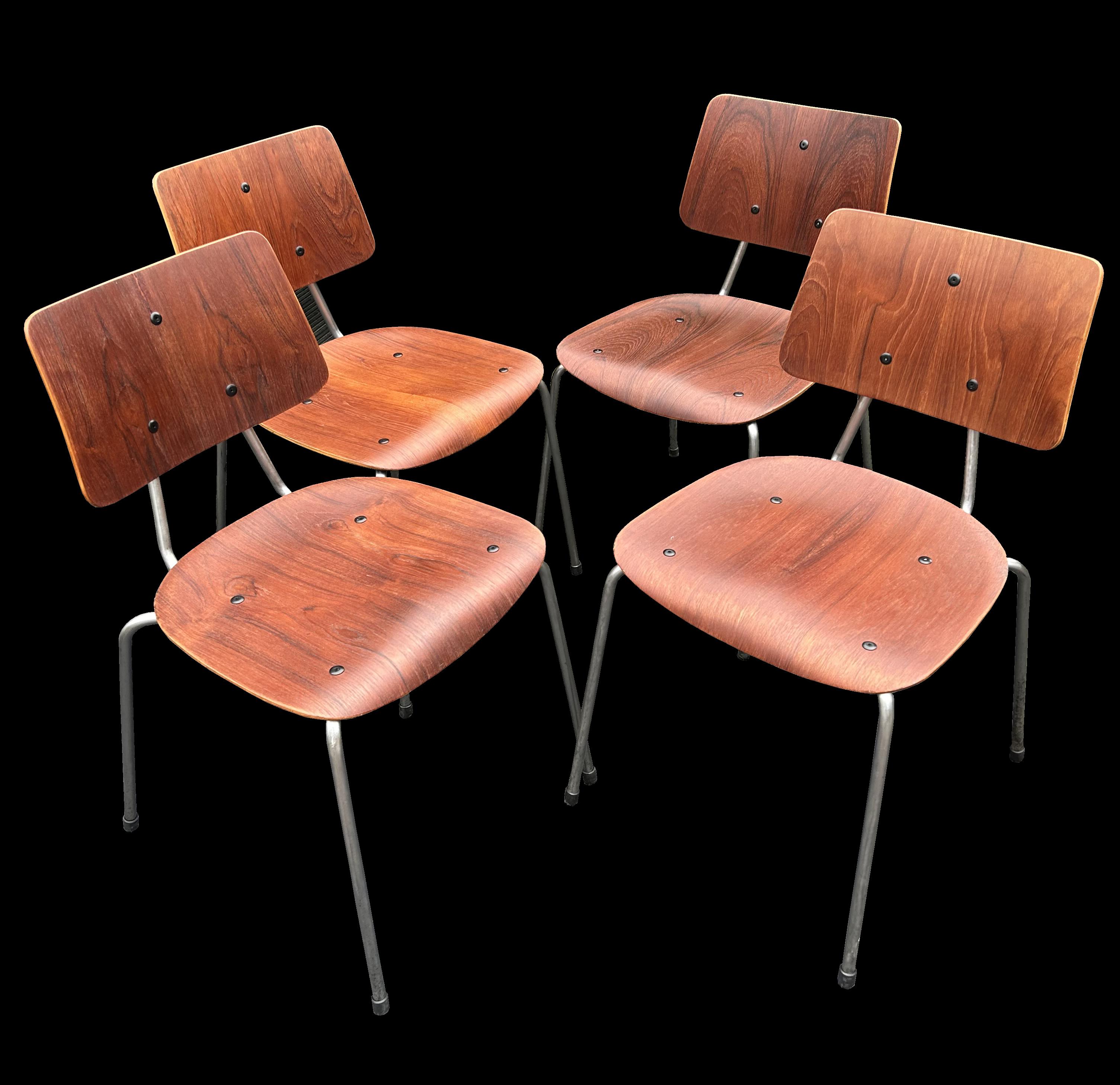 Set of 4 Modernist Style Teak Faced Bent Ply and Tubular Steel Dining Chairs Set In Good Condition In Little Burstead, Essex