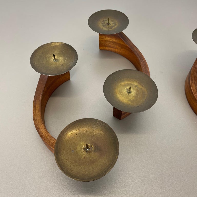 Set of 4 Modernist Teak and Brass Candleholder Elements, Denmark, 1960s In Good Condition For Sale In Kirchlengern, DE