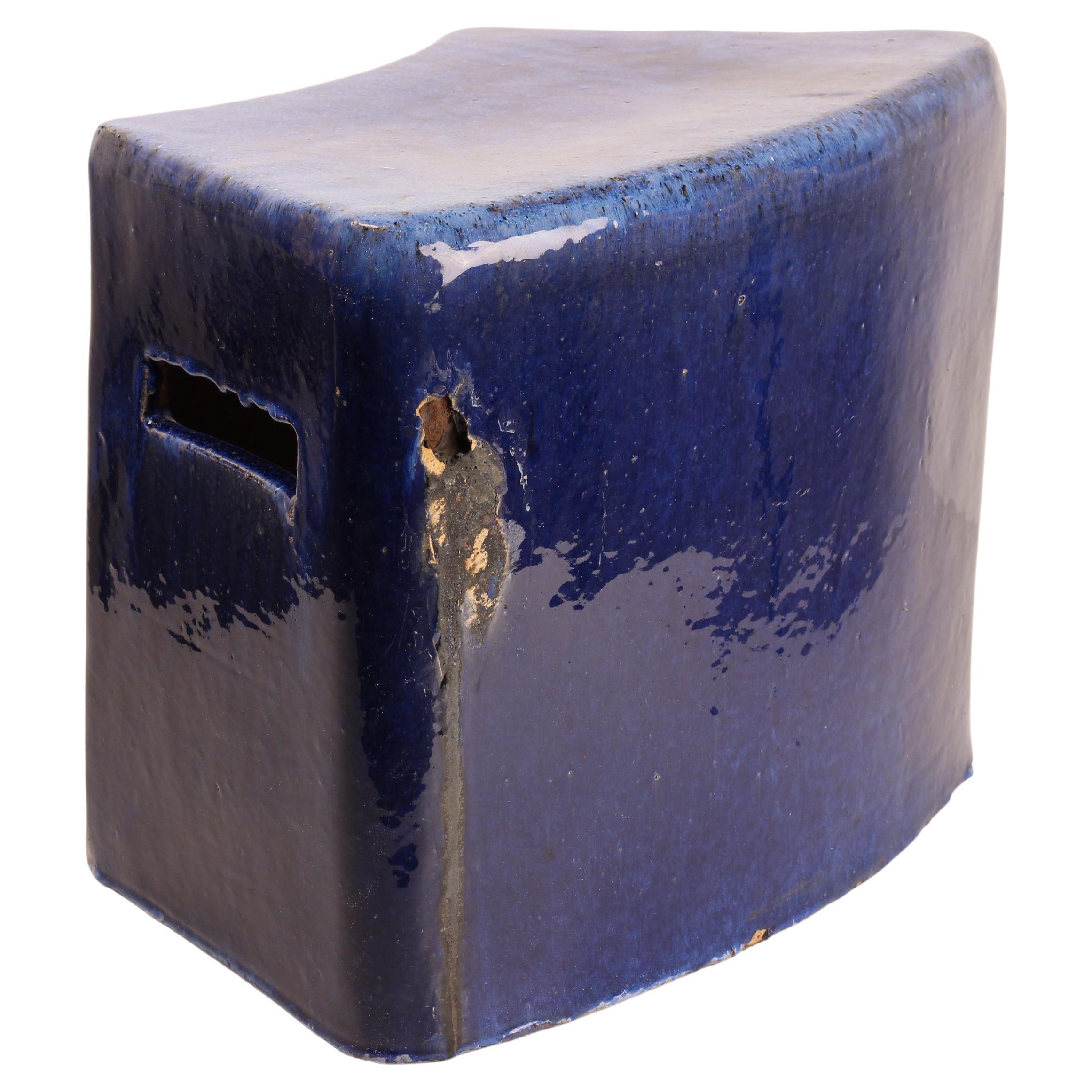 Inglese Set di 4 sgabelli da giardino modulari in ceramica smaltata blu di Habitat/Conran UK 1996 in vendita