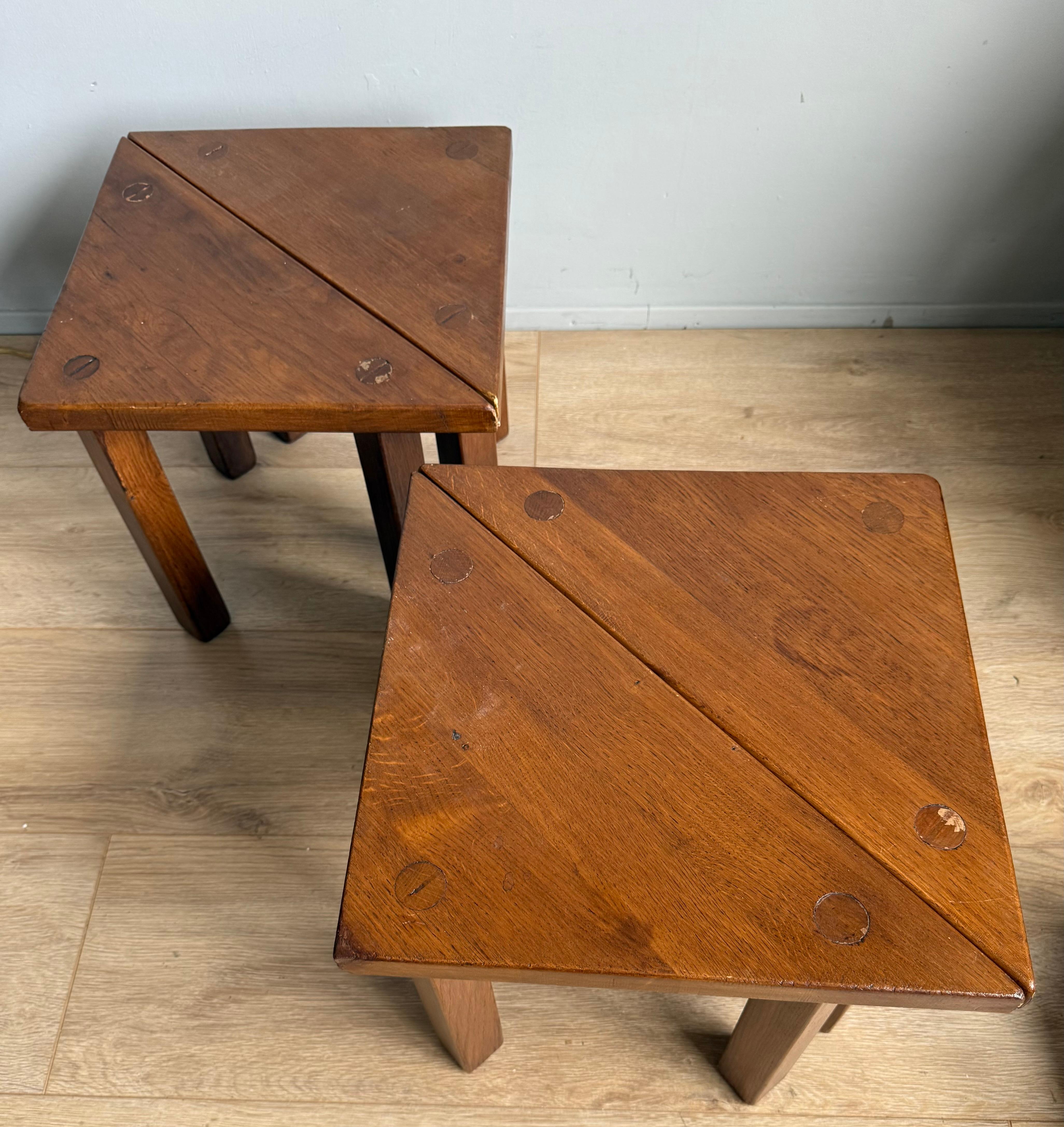 Satz von 4 modularen Dreieckstischen aus Holz, 1970er Jahre: Weltweiter kostenloser Versand im Angebot 5