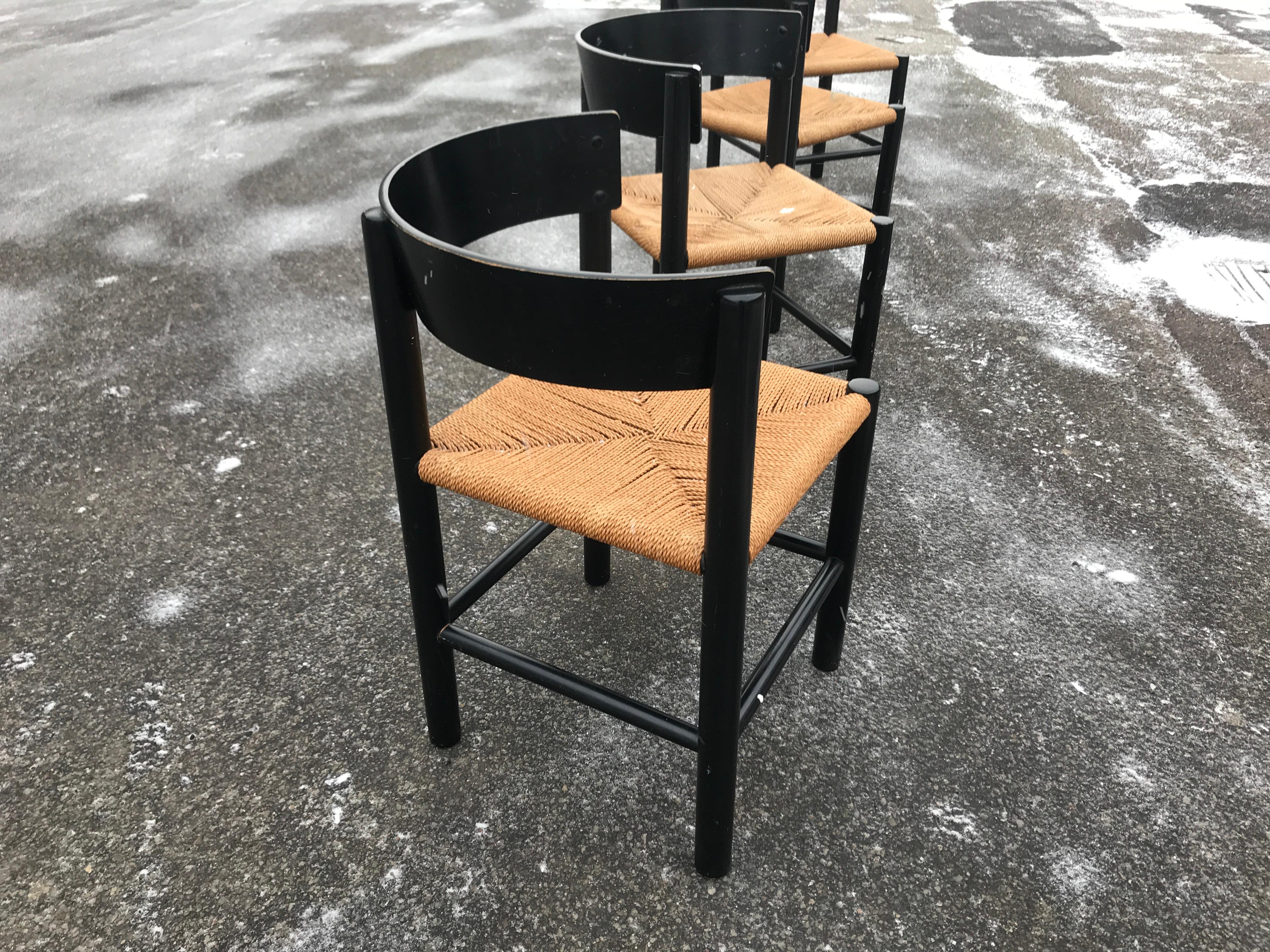 Set of 4 Mogens Lassen Corner Chairs 'model FH 4216', circa 1963 In Fair Condition In Copenhagen, DK