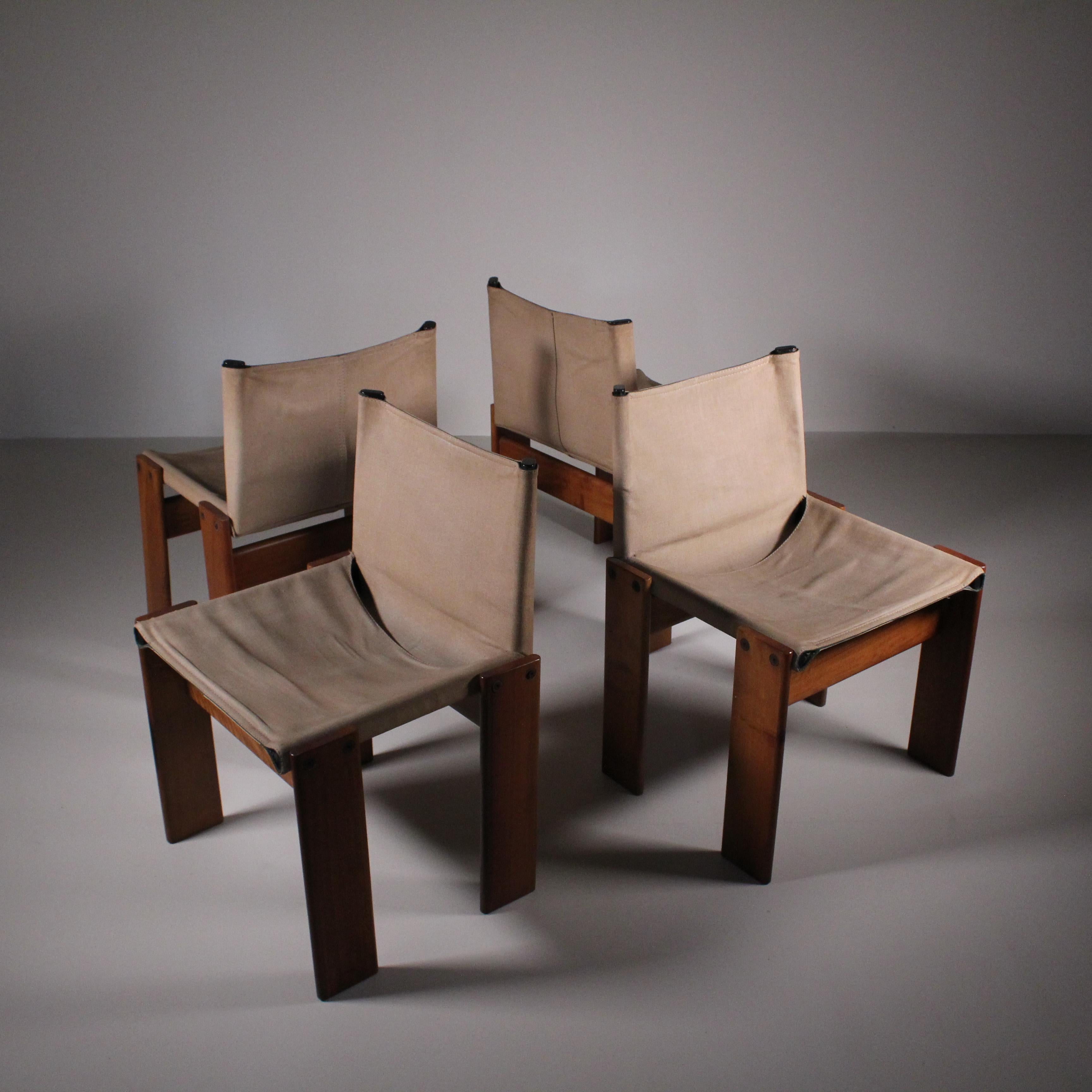 Textile set of 4 Monk chair, Afra & Tobia Scarpa, Molteni  For Sale