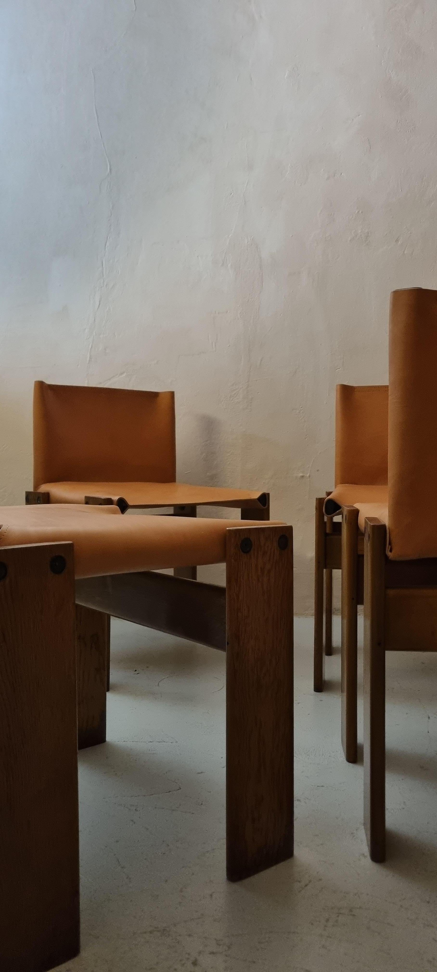 Set of 4 Monk chairs designed by Afra and Tobia Scarpa for Molteni 1974 en vente 4
