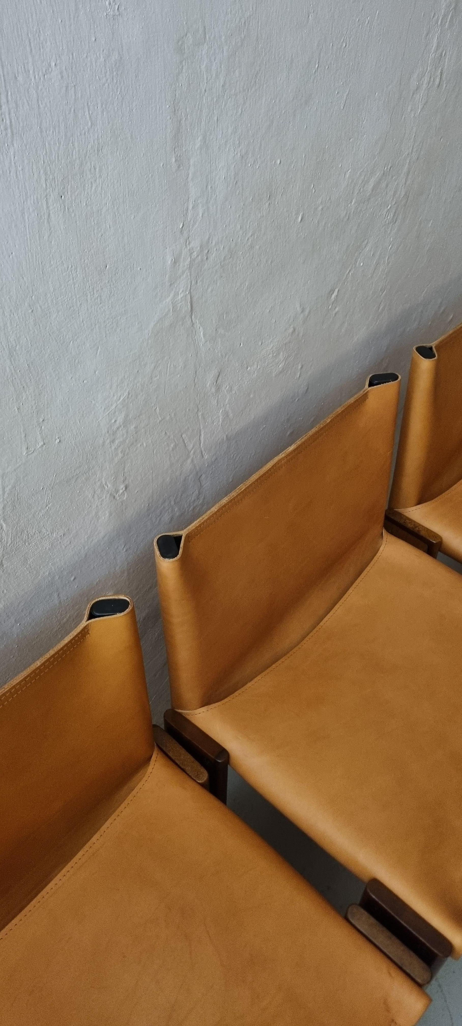 Set of 4 Monk chairs designed by Afra and Tobia Scarpa for Molteni 1974 en vente 2