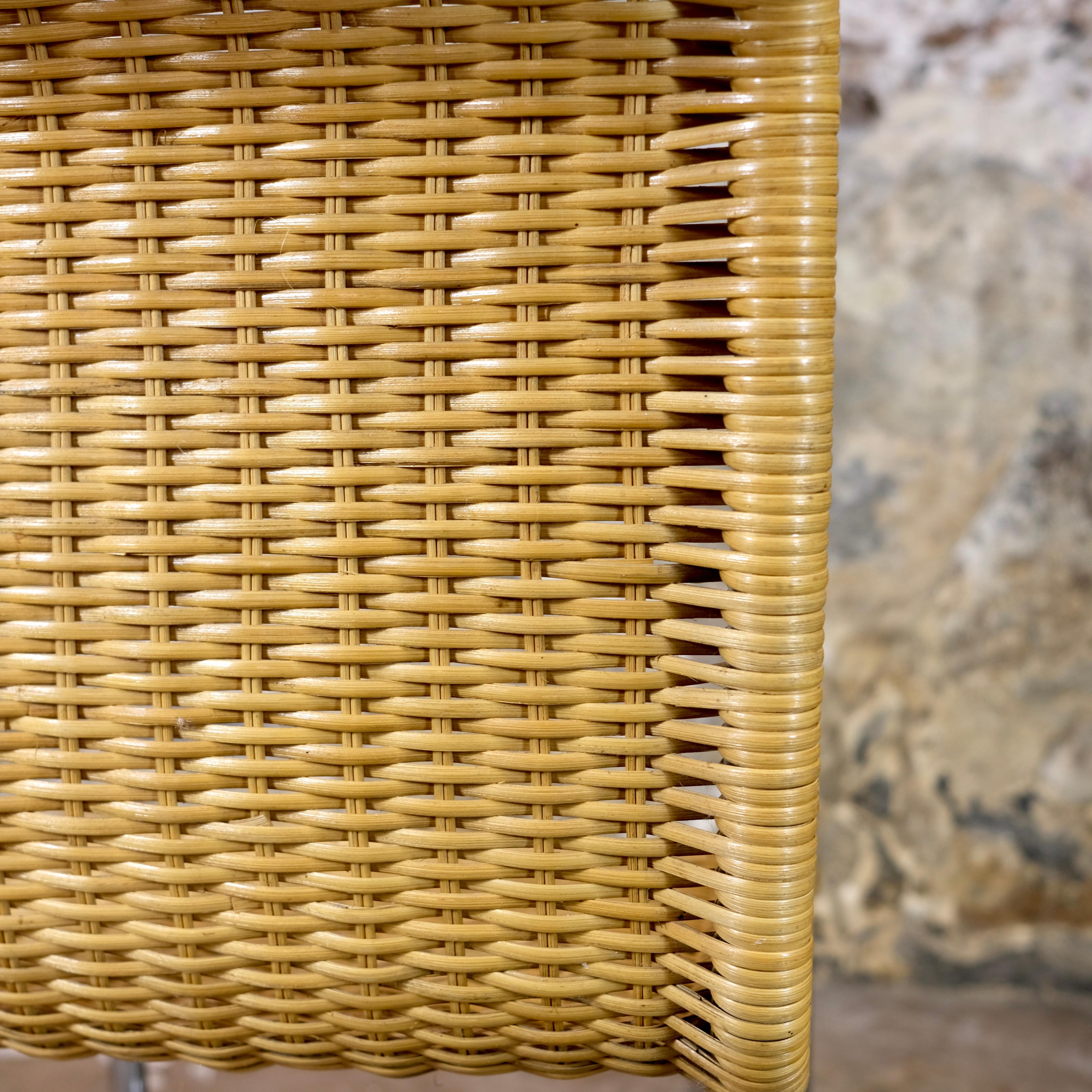 Set of 4 MR10 wicker chairs by Mies Van Der Rohe, Knoll, 1970s 7