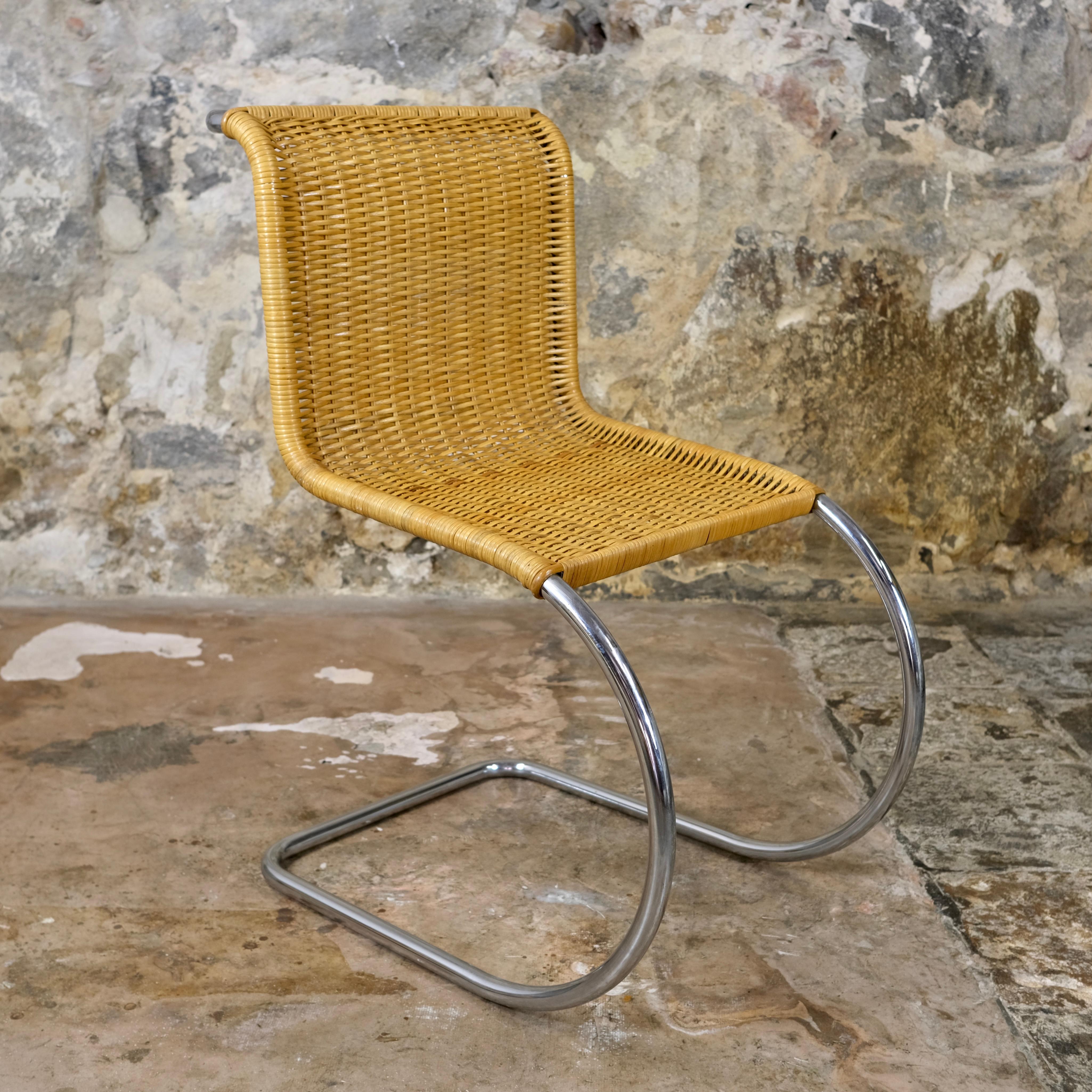 Late 20th Century Set of 4 MR10 wicker chairs by Mies Van Der Rohe, Knoll, 1970s