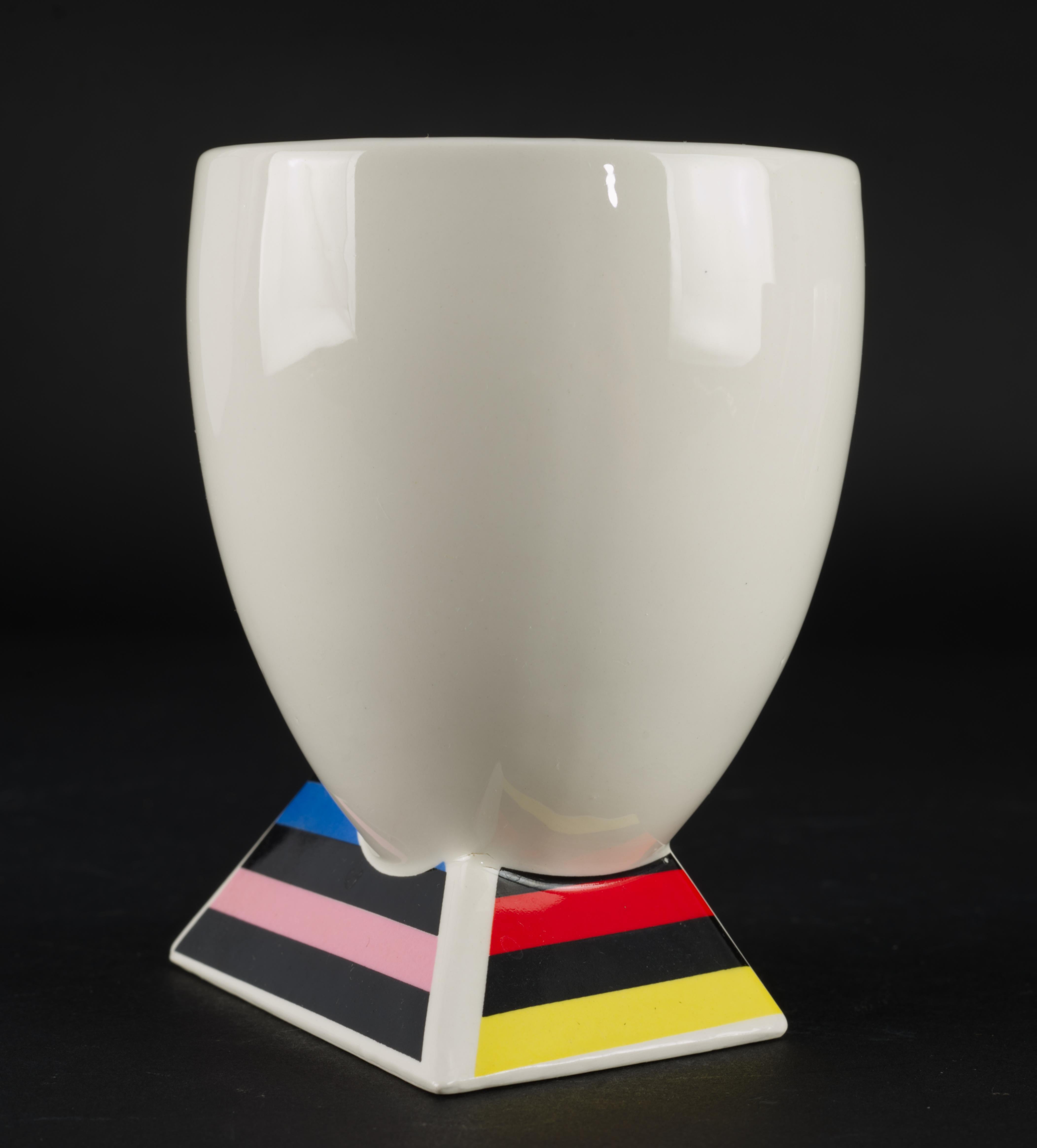 Porcelain Set of 4 Mugs K. Fujimori for Kato Kogei Japan Alpha 3 Post-Modern Memphis 1980s For Sale
