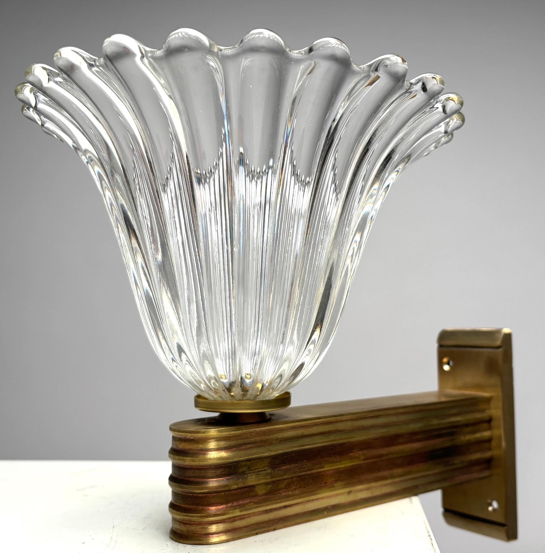 Art Deco Set of 4 Murano glass wall lamps by Ercole Barovier, Italy, 1940s For Sale