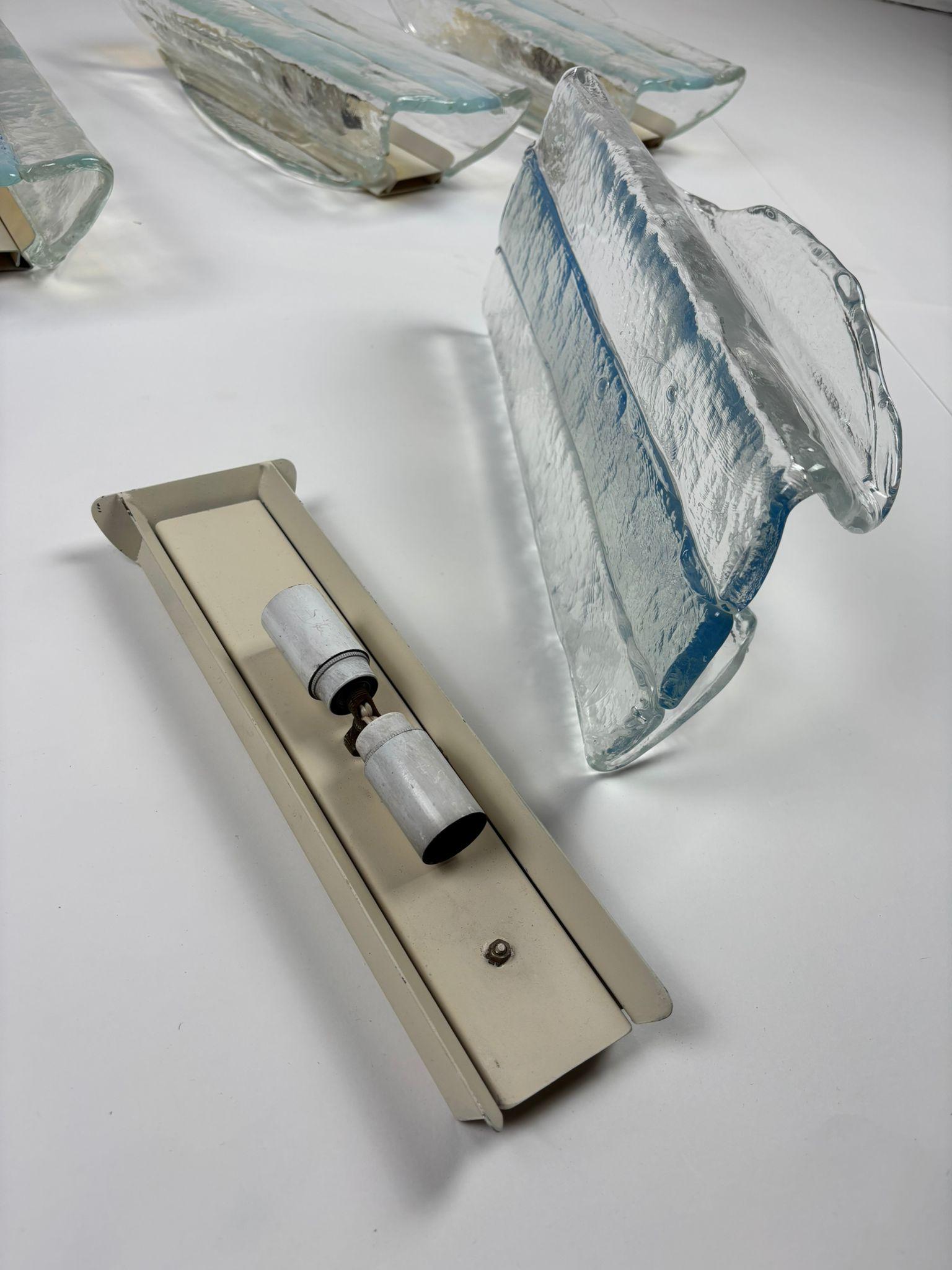 Set of 4 Murano Glass Wall Lamps – Designer Carlo Nason for Mazzega (1970) im Angebot 3