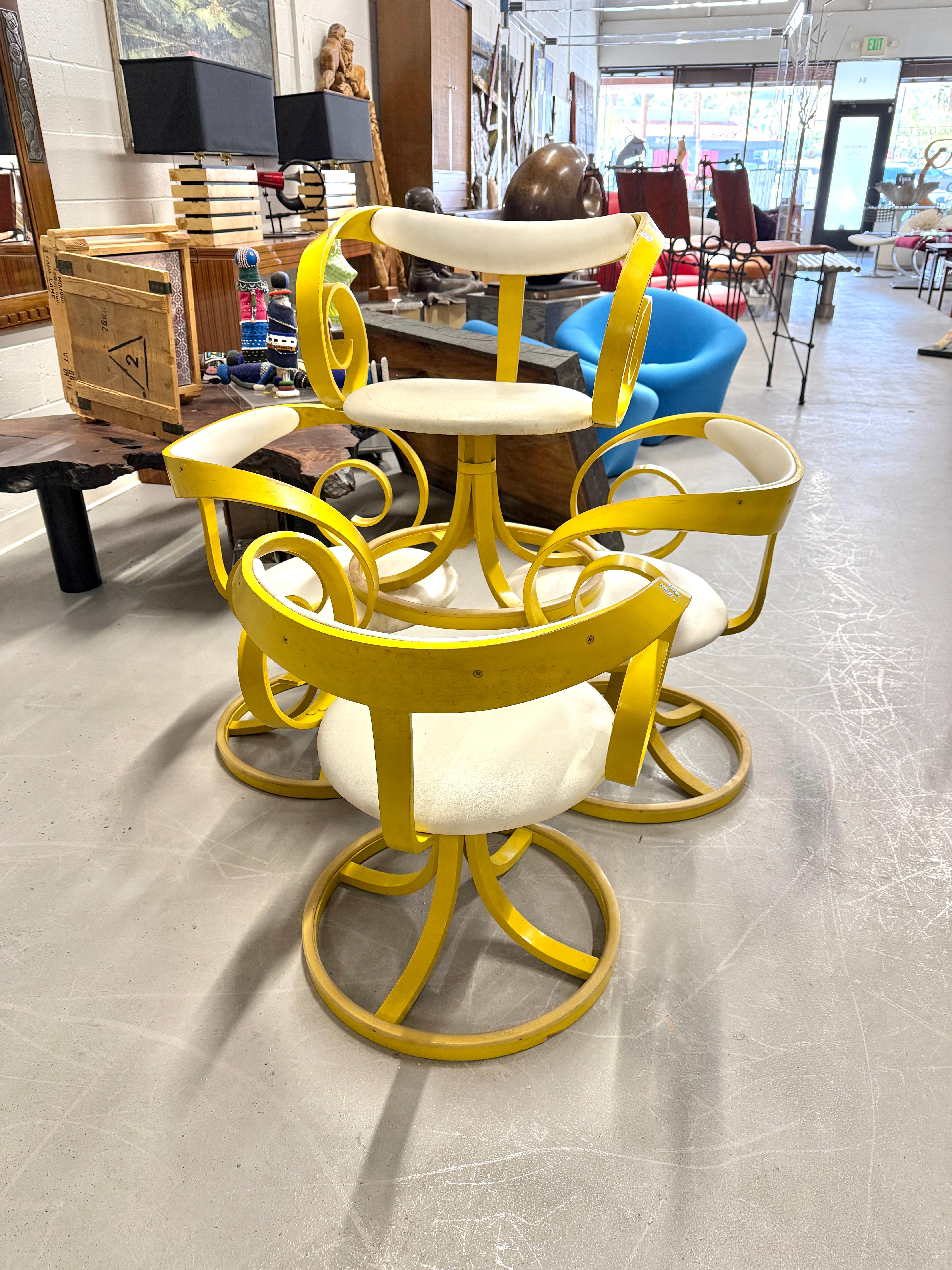 Américain Ensemble de 4 fauteuils jaune moutarde George Mulhauser pour Plycraft Sultana en vente