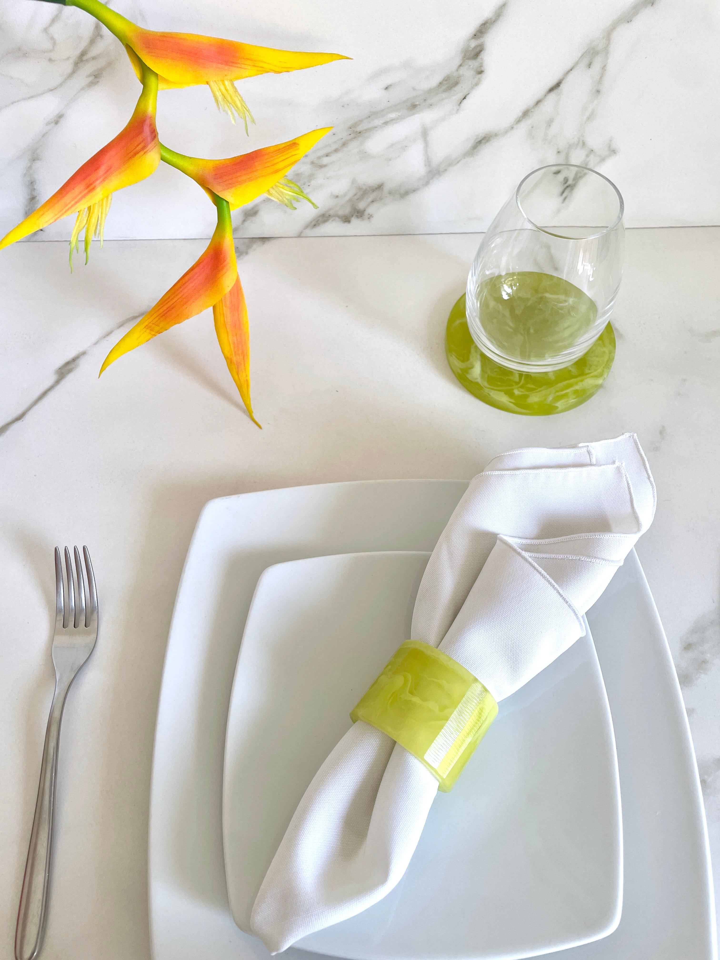 Our colourful, modern and playful resin napkin rings will be the perfect addition to your spring and summer tablescape. 
The set includes 4 napkin rings.

Designed by Paola Valle and manufactured in Mexico City by extraordinary artisans. Our goal