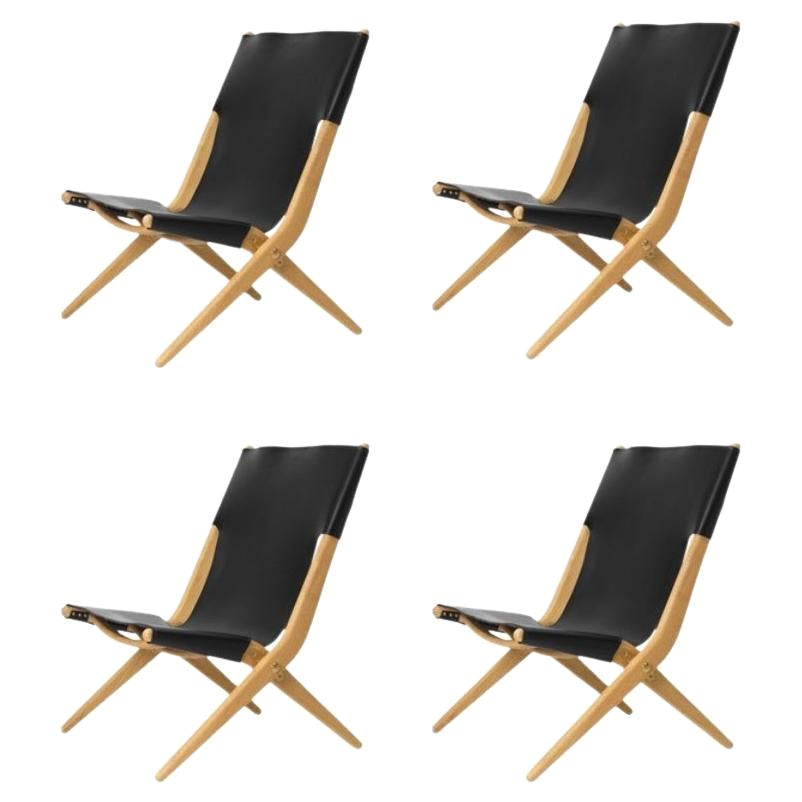 Set di 4 sedie Saxe in Oak oliato naturale e pelle nera di By Lassen