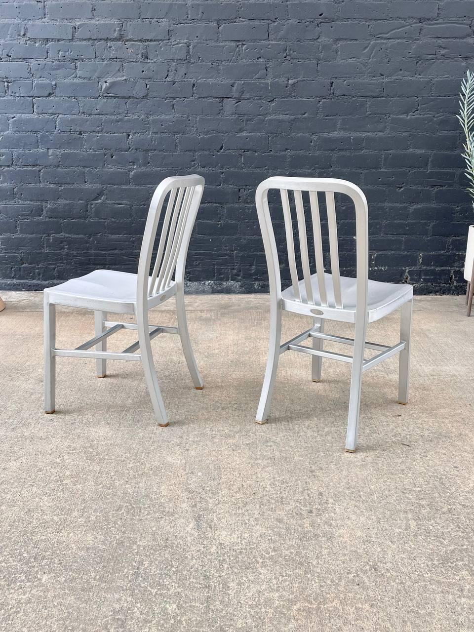 Set of 4 Navy Industrial Aluminum Dining Chairs In Good Condition In Los Angeles, CA