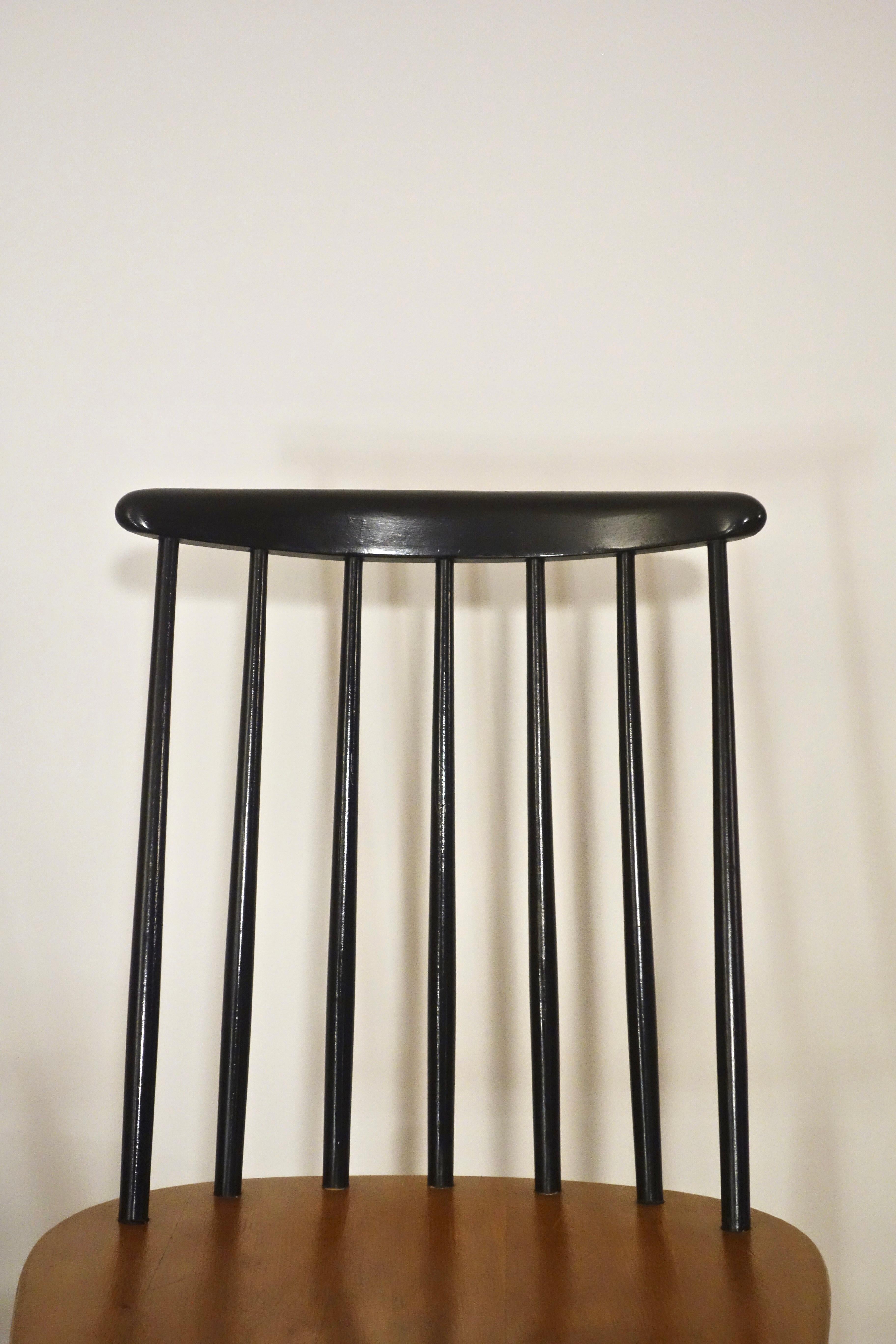 Ensemble de 4 chaisessto de Nassjo Stolefabrik, Suède, années 1960 Bon état - En vente à VILLEURBANNE, FR