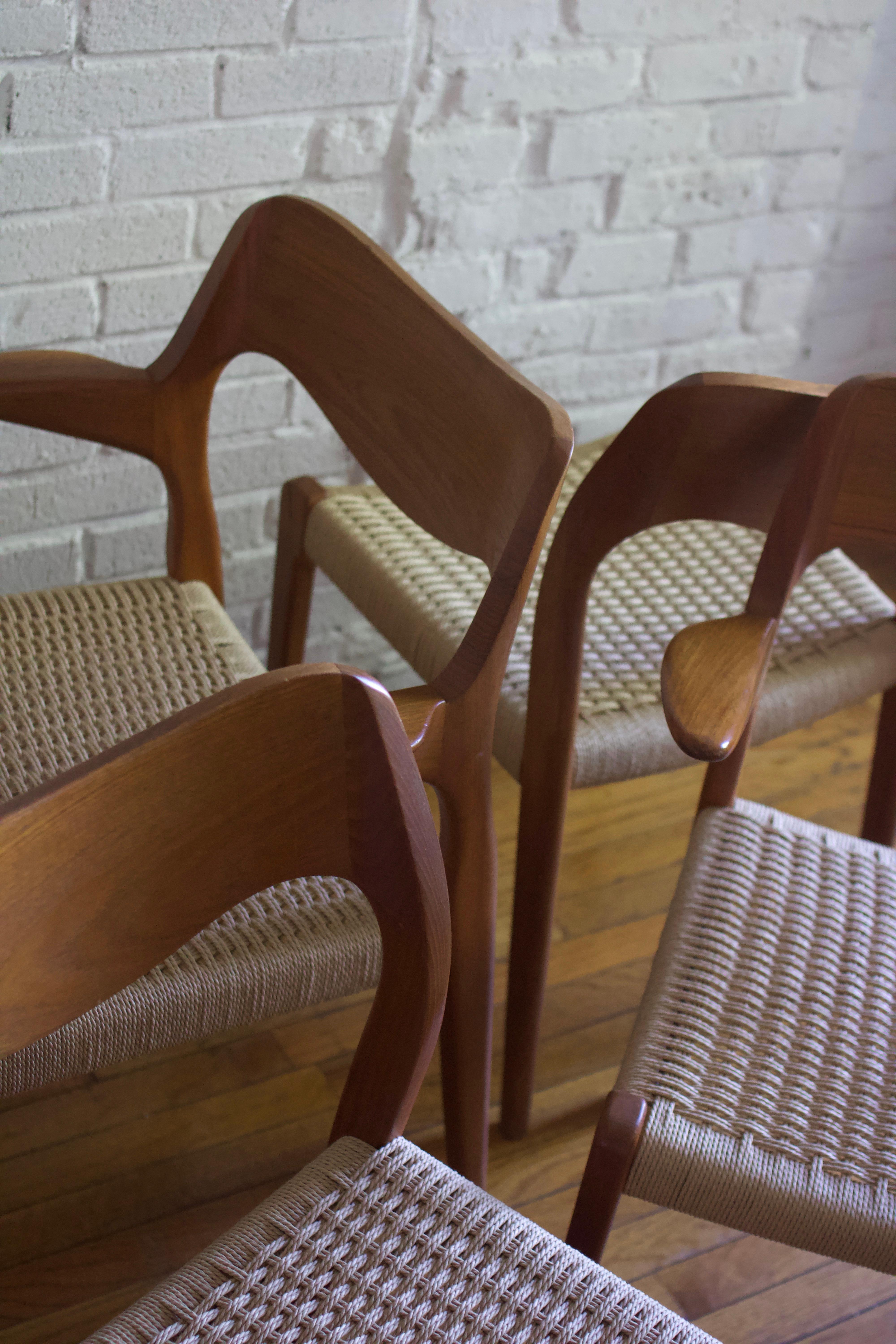 Set of 4 Niels Moller Model 55 and Model 71 Teak & Danish Cord Dining Chairs In Good Condition In Brooklyn, NY