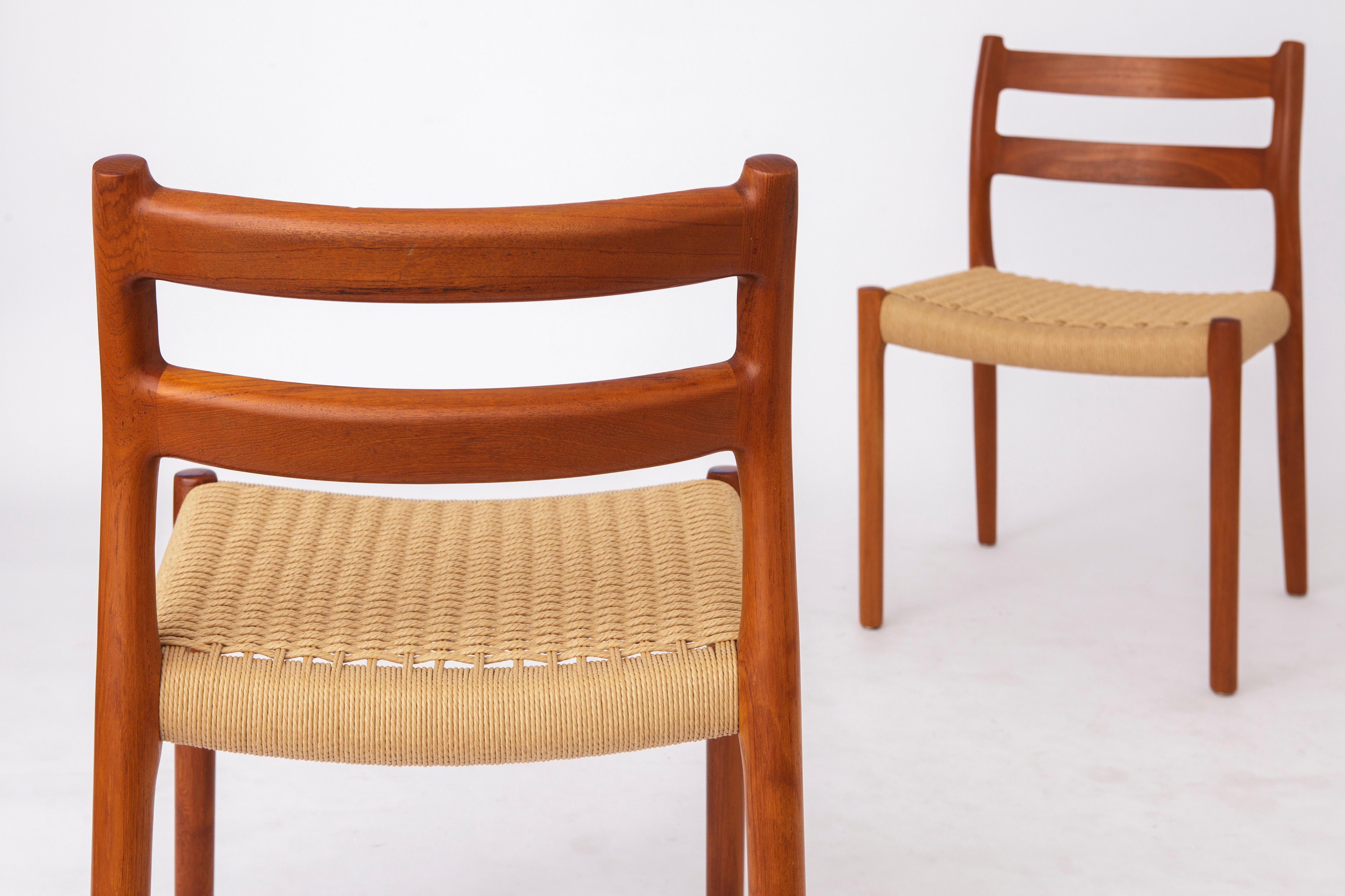 Set of 4 Niels Otto Møller Model 84 Chairs – Danish Teak & Paper Cord, 1970s Moderno de mediados de siglo en venta