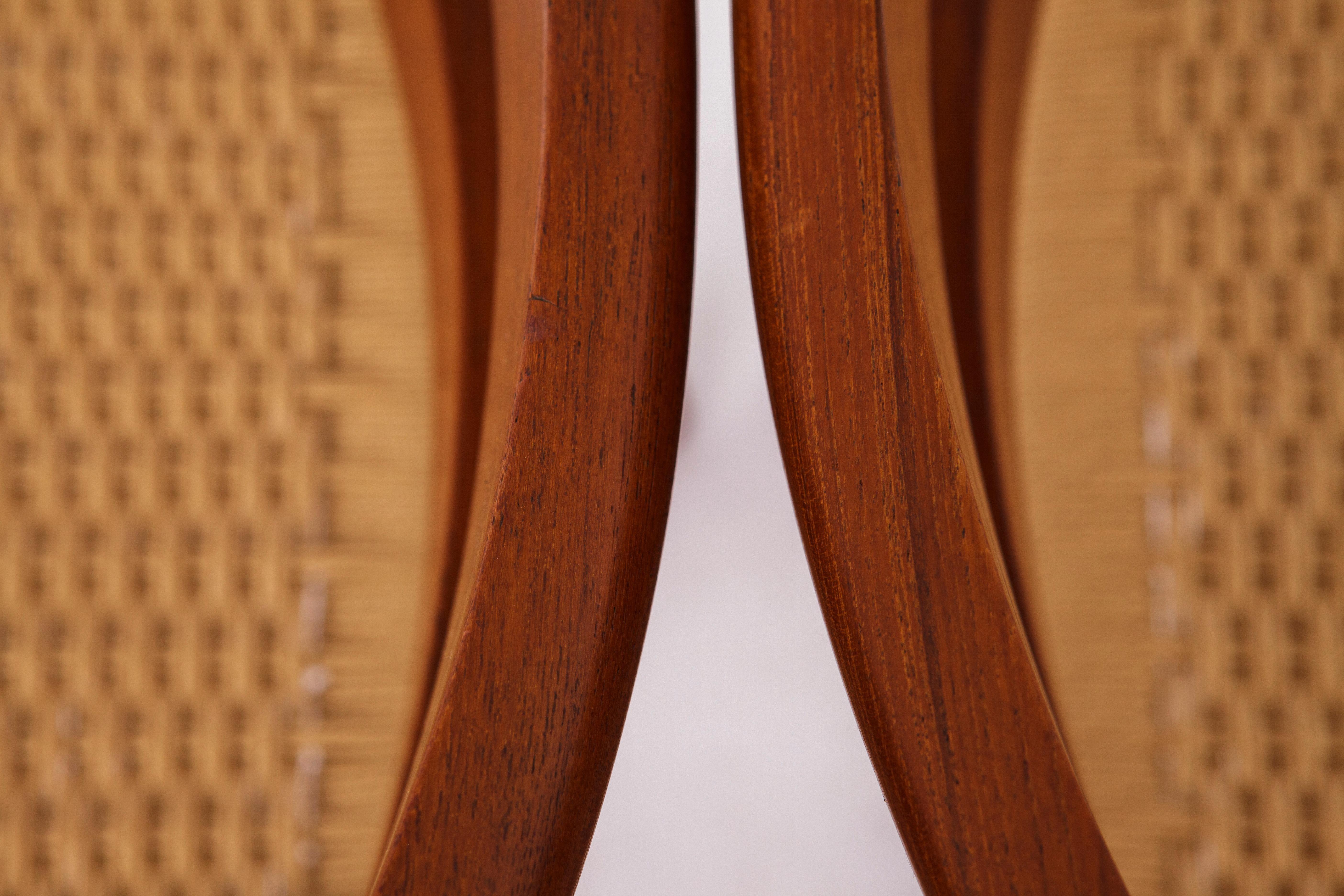 Set of 4 Niels Otto Møller Model 84 Chairs – Danish Teak & Paper Cord, 1970s finales del siglo XX en venta