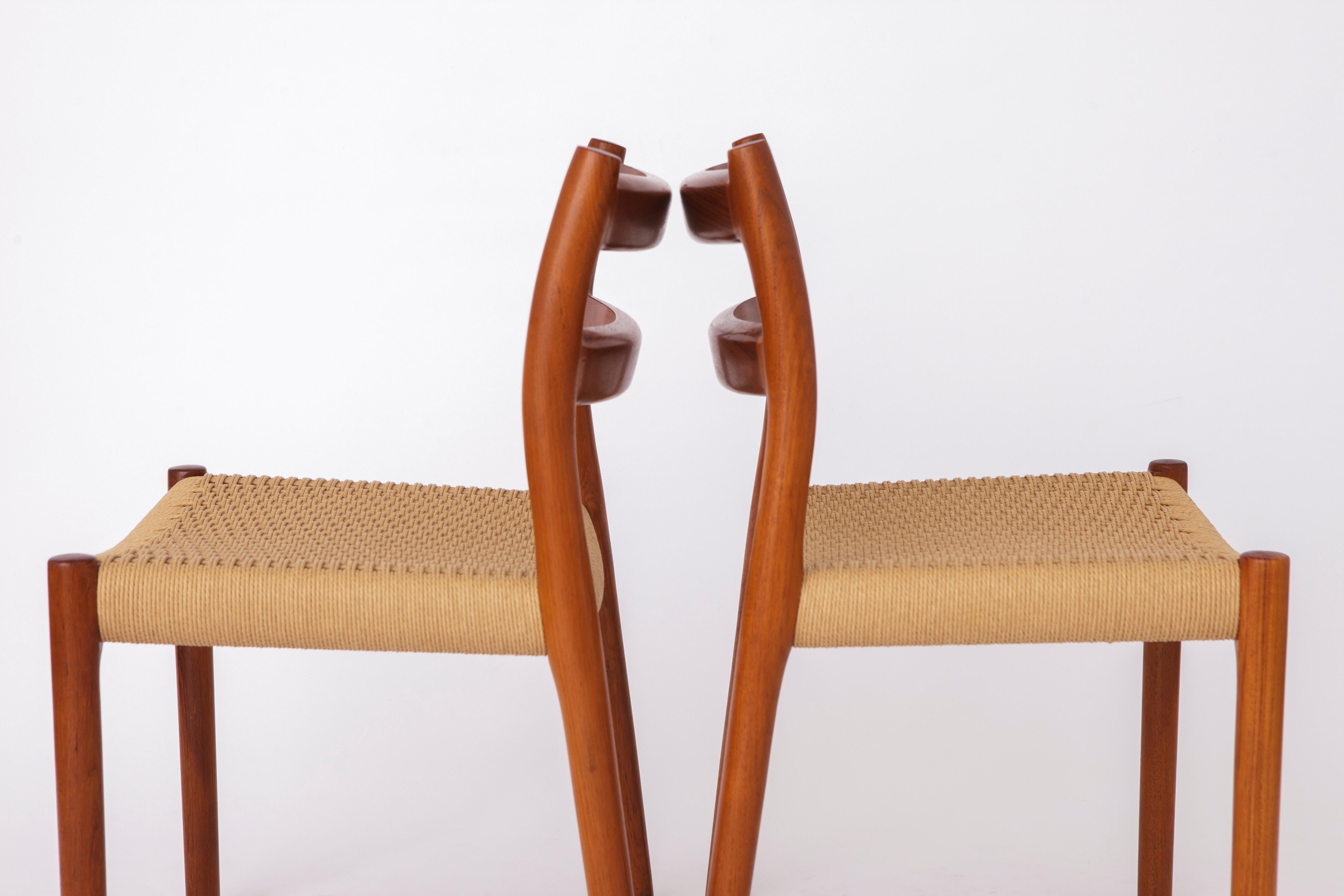 Set of 4 Niels Otto Møller Model 84 Chairs – Danish Teak & Paper Cord, 1970s Teca en venta