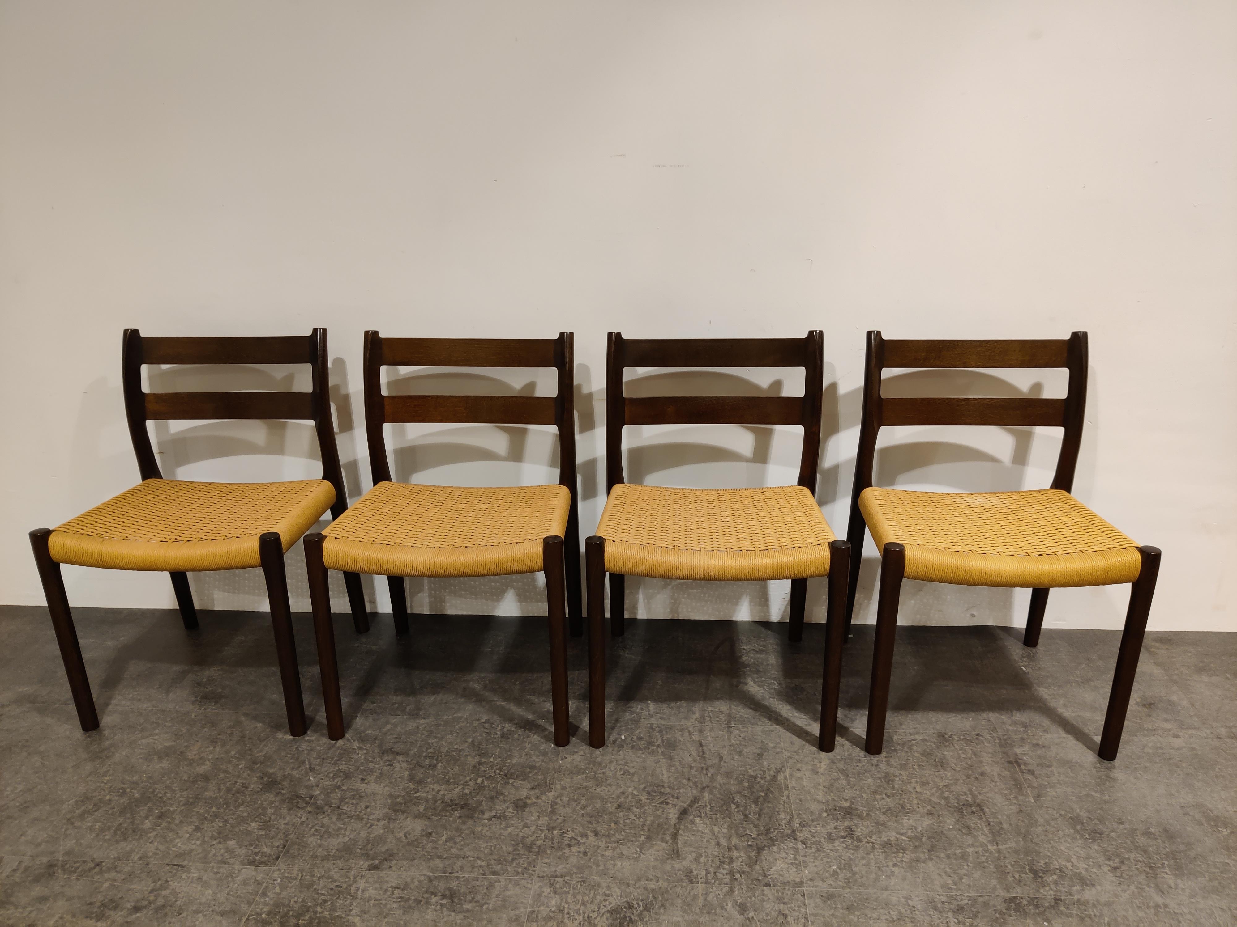Set of 4 Niels Otto Moller Model 84 Dining Chairs with Table, 1960s 3
