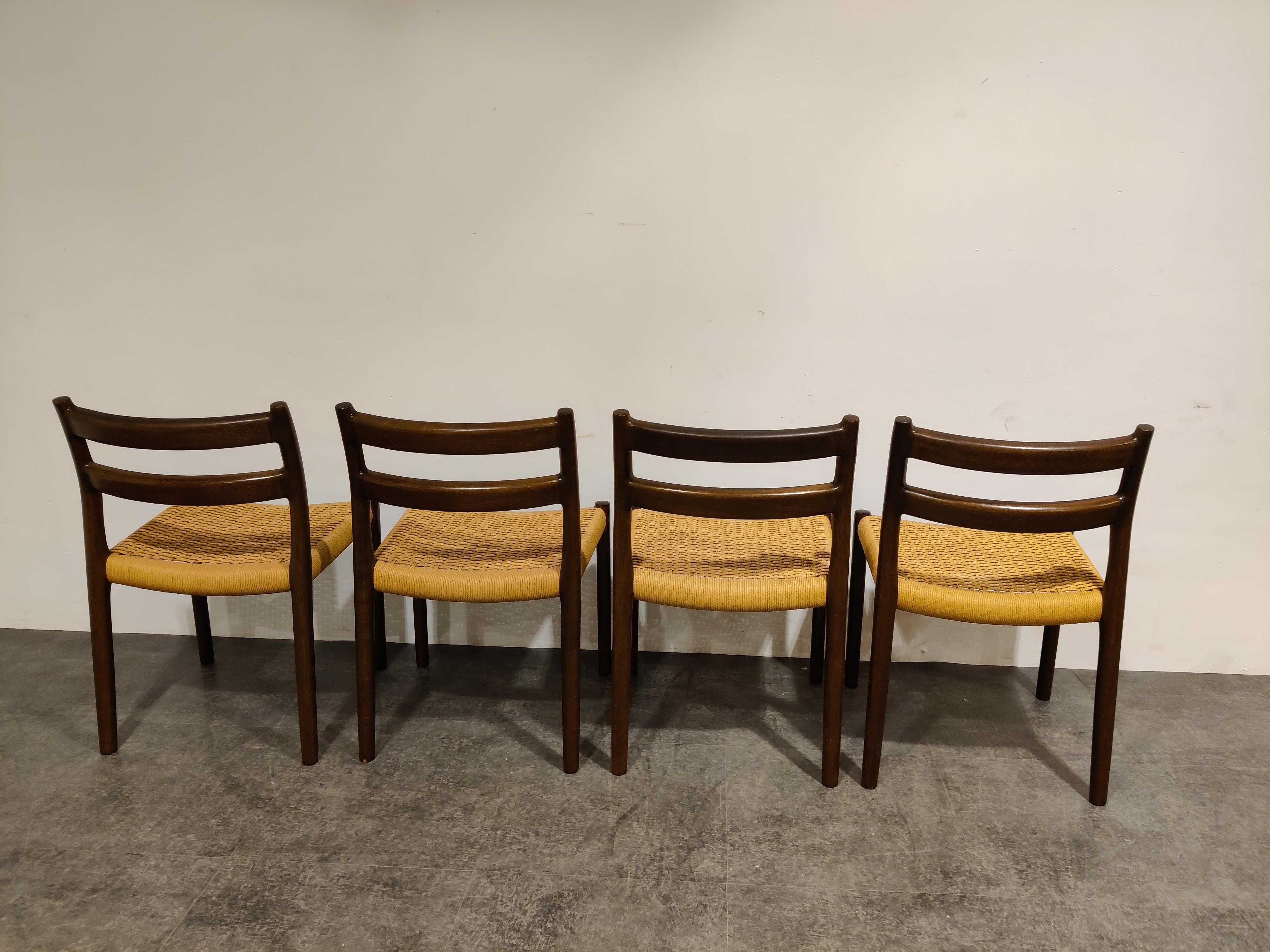 Set of 4 Niels Otto Moller Model 84 Dining Chairs with Table, 1960s 6