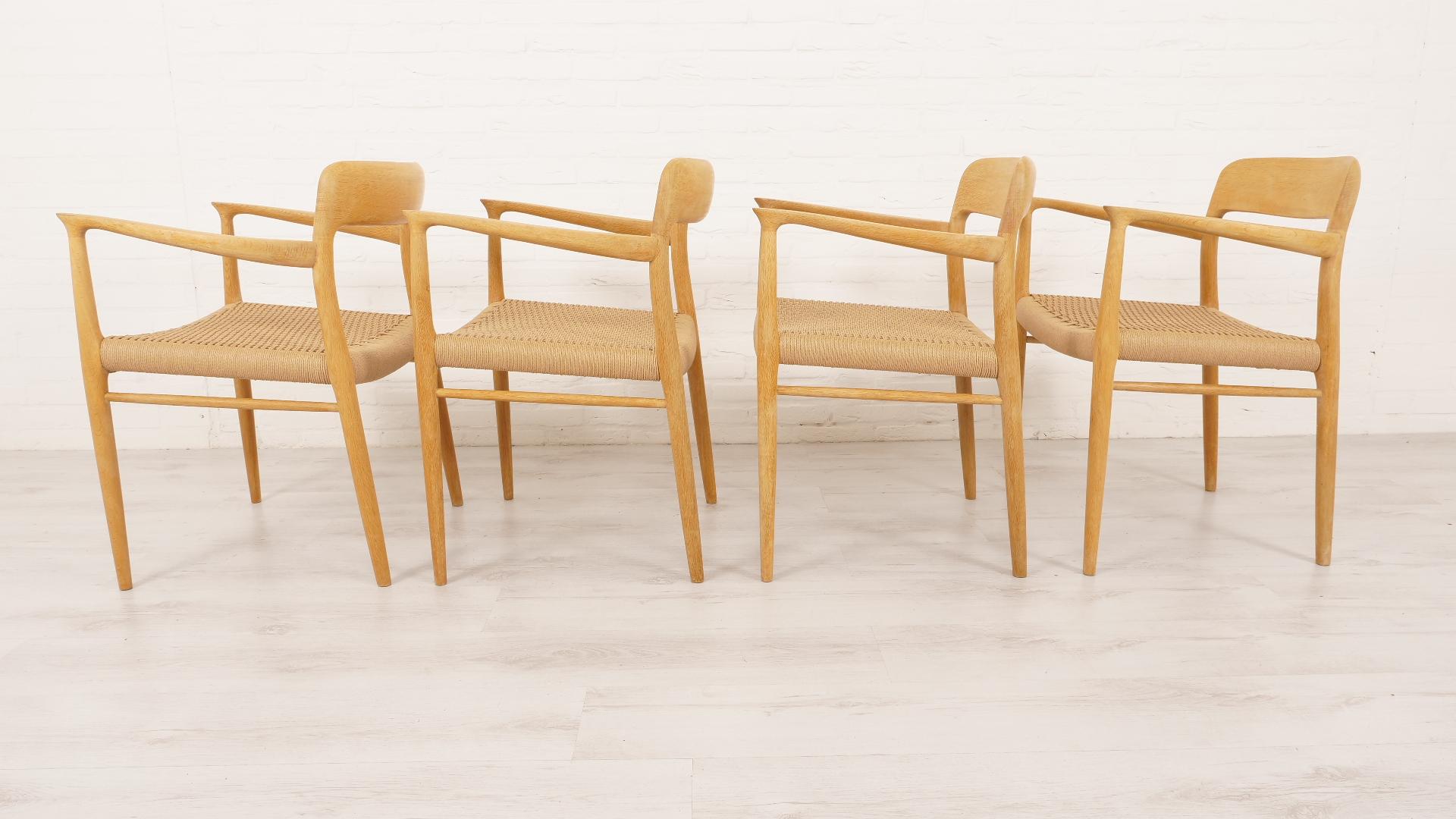 Ensemble de 4 chaises de salle à manger vintage Niels Otto Moller  Modèle 56  Chêne  Restauré 4