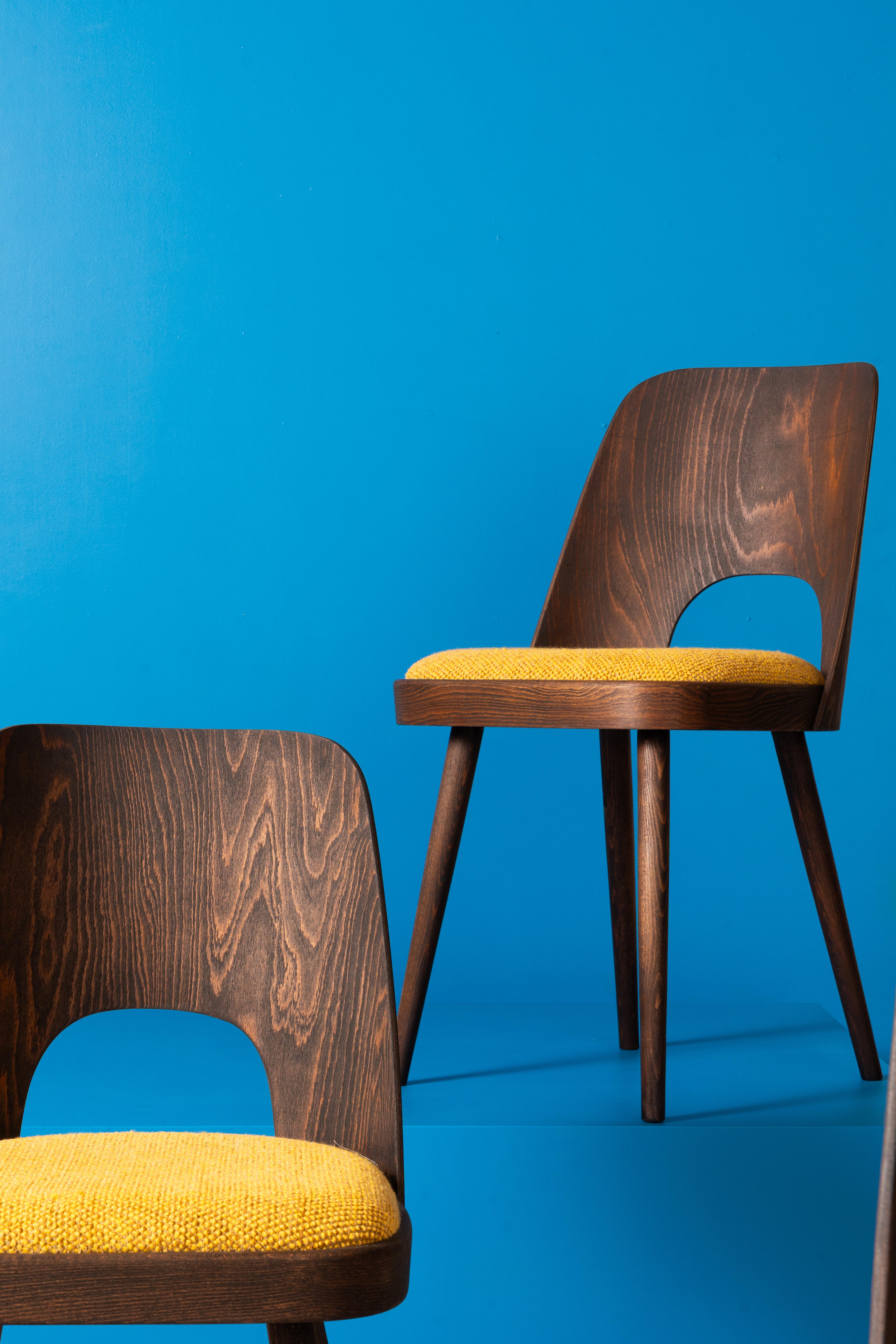 This set of four vintage dining chairs was designed by Oswald Haerdtl in the 1950s, famous Austrian designer – together with Mr. Josef Hoffmann he designed the cafe terrace at the Vienna Werkbund Exhibition of 1930, where they designed every little