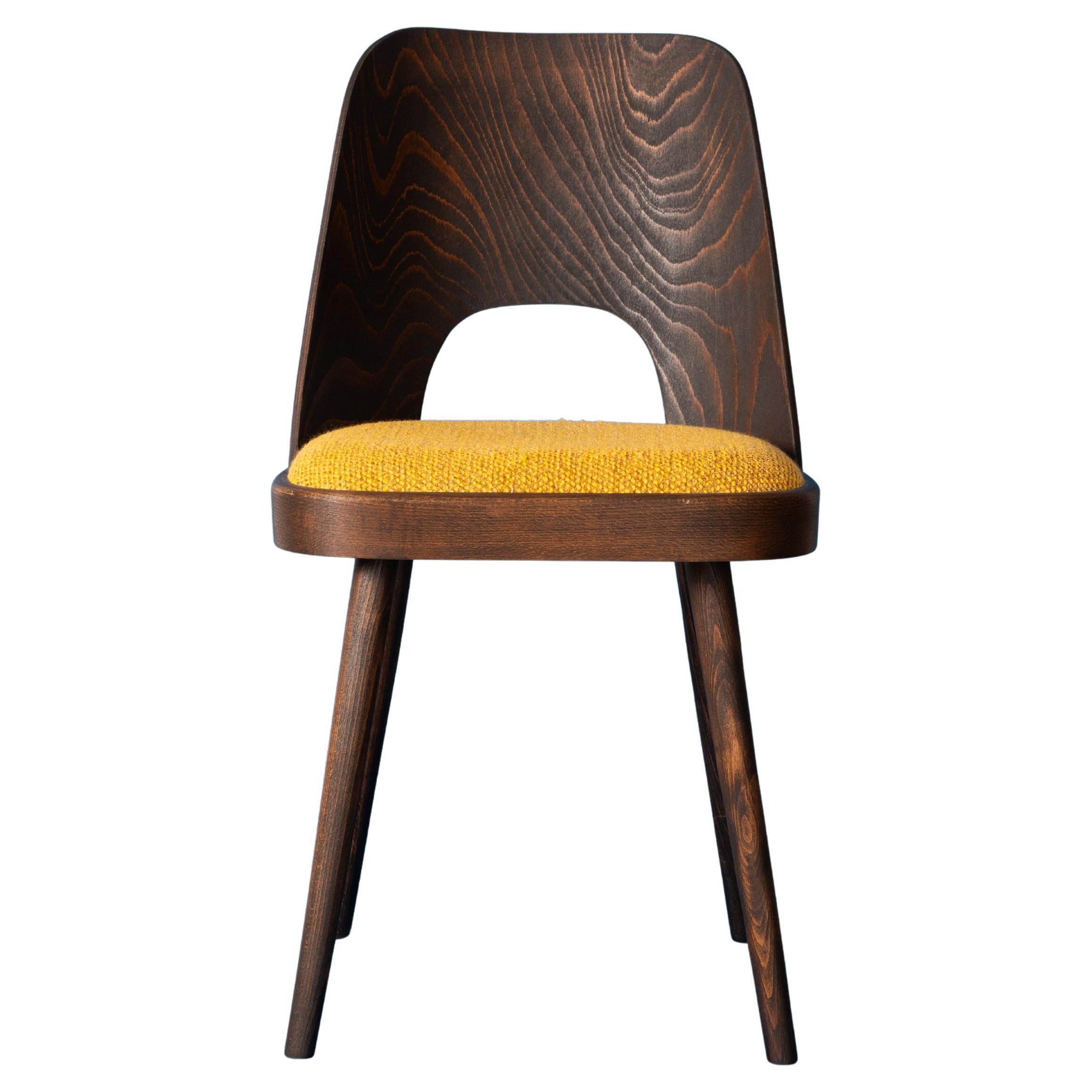 Set of 4 "No.515" Dining Chairs in vendita