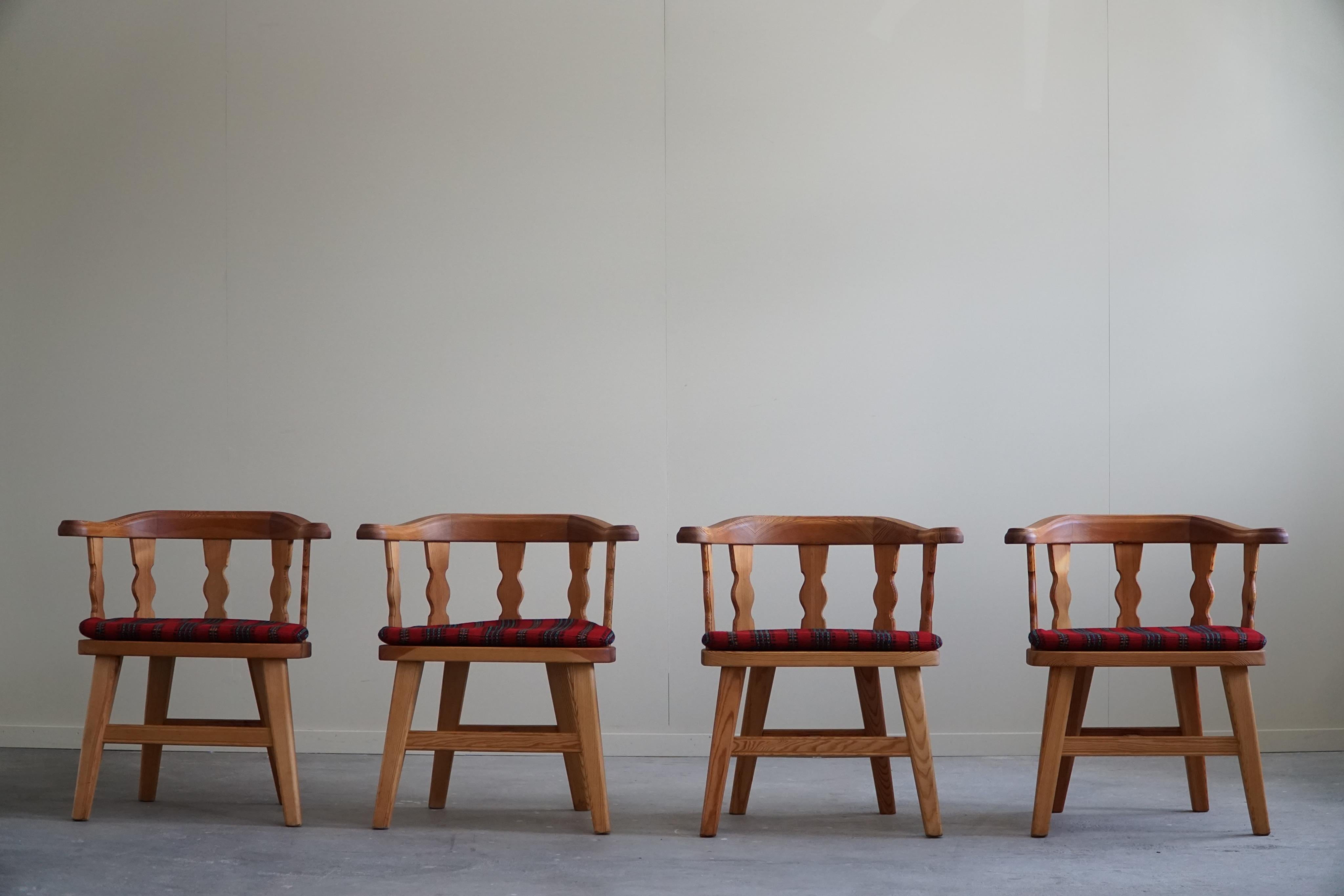 Set of 4 Norwegian Modern Armchairs by Krogenæs, Solid Pine, 1950s For Sale 12