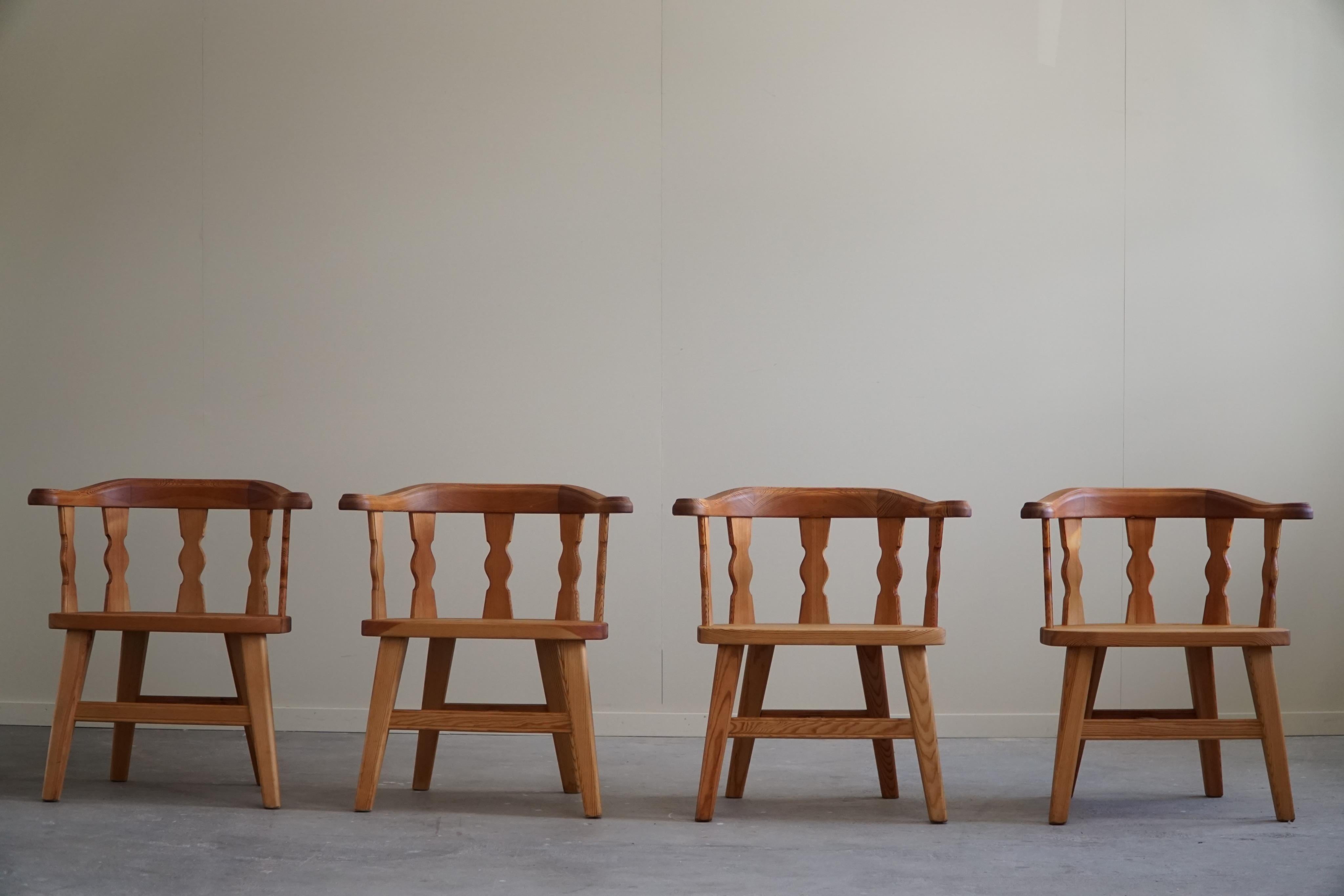 Scandinave moderne Ensemble de 4 fauteuils norvégiens Modernity par Krogenæs, pin massif, années 1950 en vente