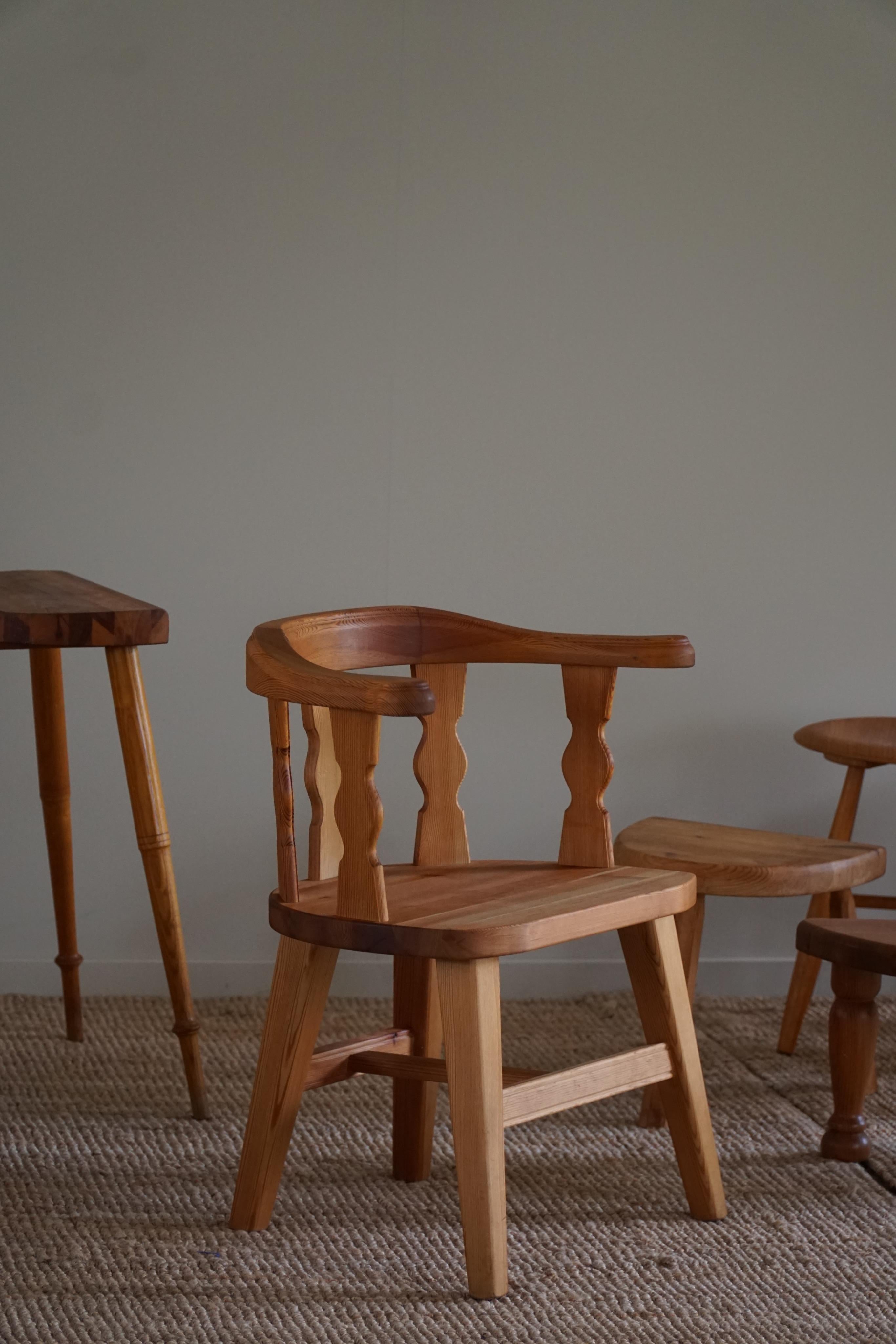 20ième siècle Ensemble de 4 fauteuils norvégiens Modernity par Krogenæs, pin massif, années 1950 en vente