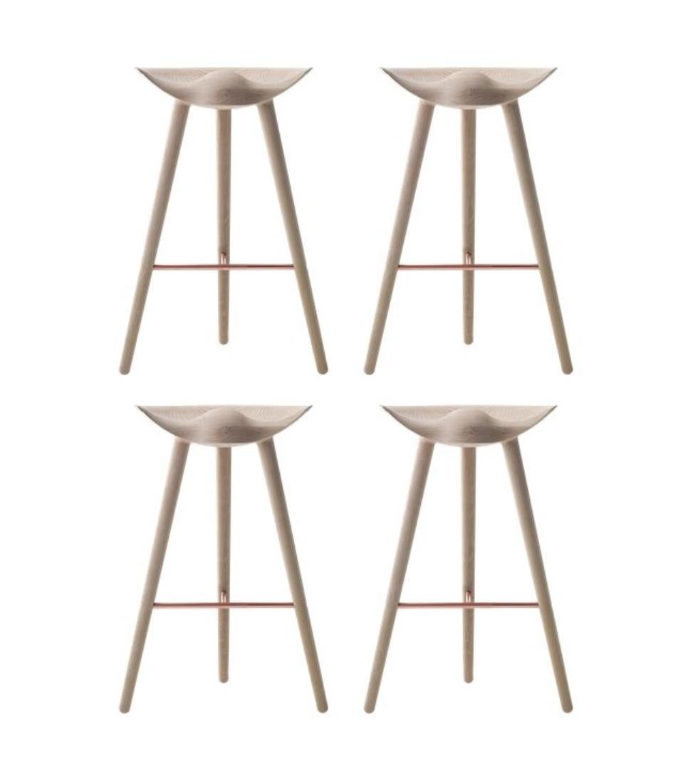 Set of 4 ML 42 oak and copper bar stools by Lassen
Dimensions: H 77 x W 36 x L 55.5 cm
Materials: oak, copper

In 1942 Mogens Lassen designed the Stool ML42 as a piece for a furniture exhibition held at the Danish Museum of Decorative Art. He took
