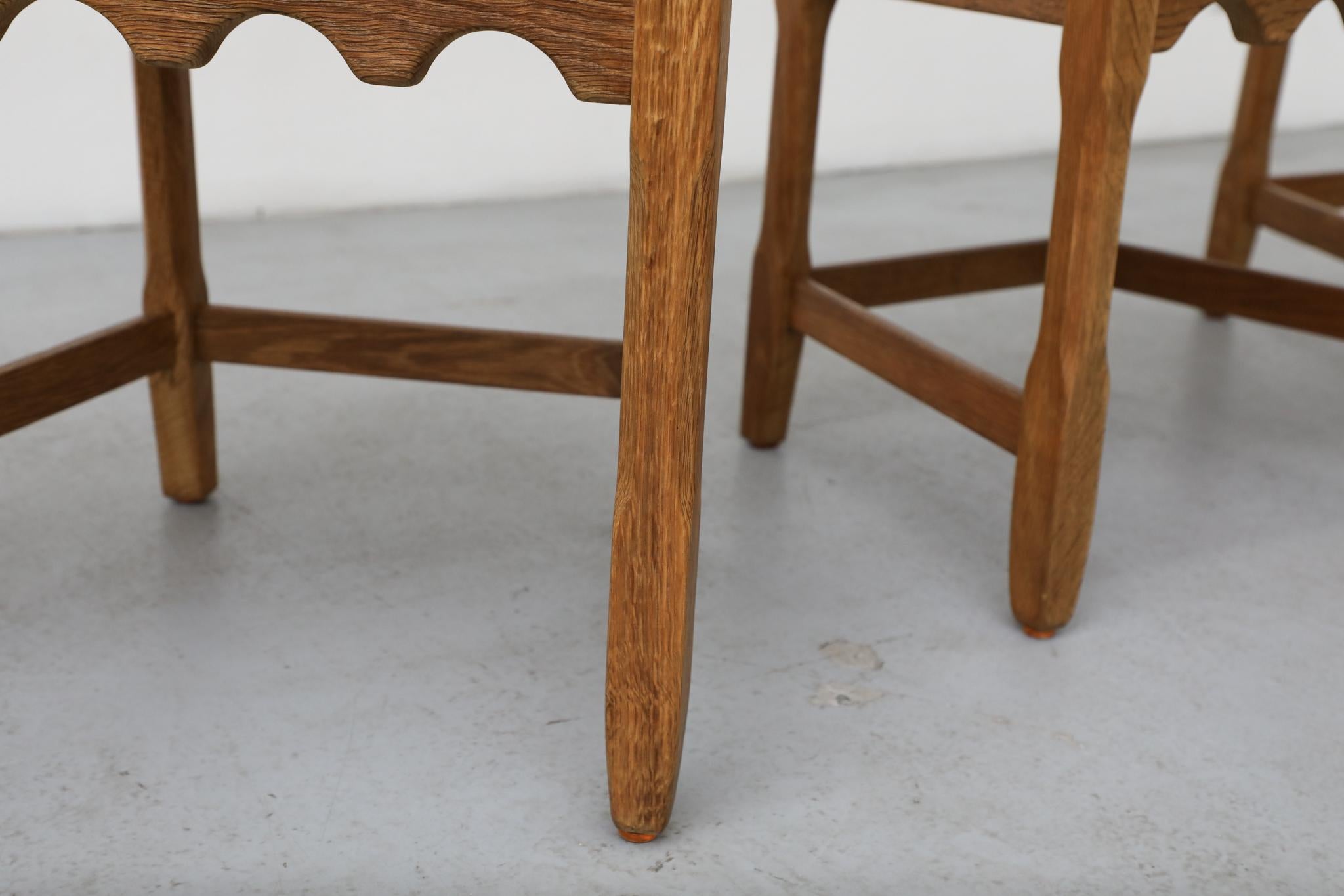 Set di 4 sedie da pranzo con schienale decorativo in Oak Brutalist di Henning Kjaernulf in vendita 9