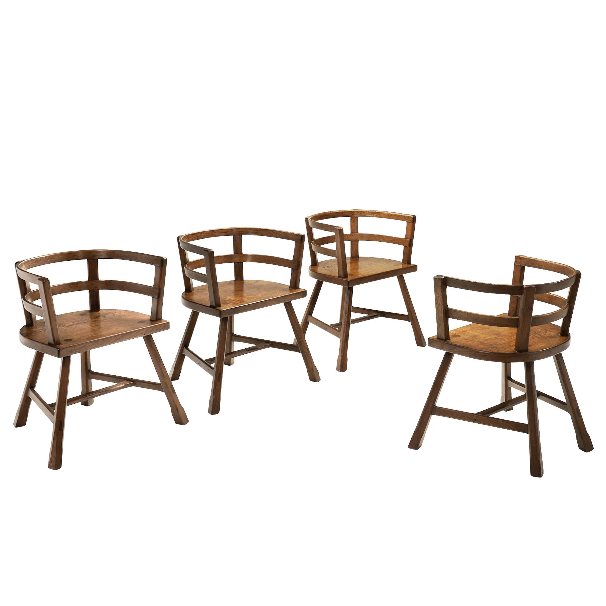 Ensemble de 4 chaises de salle à manger en Oak, Scandinavie Première moitié du 20e siècle en vente