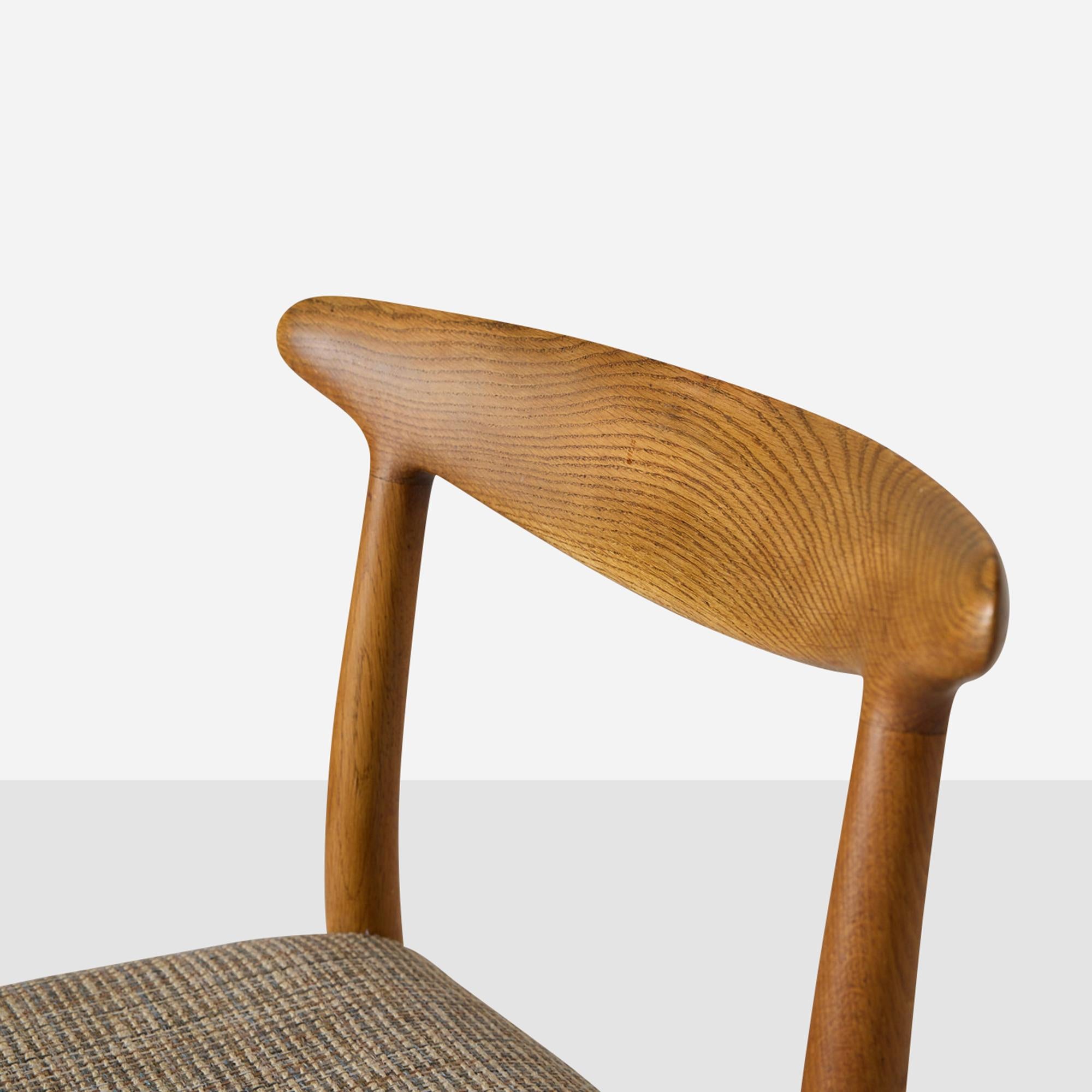 Set di 4 sedie W2 Oak di Hans Wegner in vendita 1