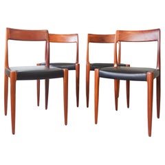 Vintage Set of 4 Olaio Chairs Model Caravela by José Espinho, 1965