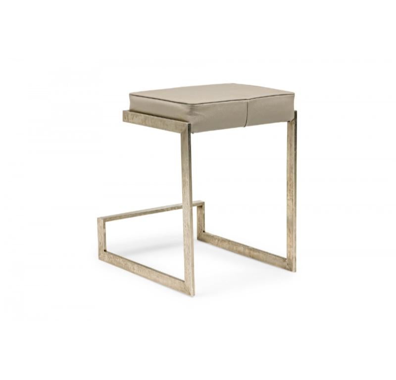 20th Century Set of 4 Old Hickory/Horchow for Neiman Marcus Flat Bar Cantilever Bar Stools For Sale