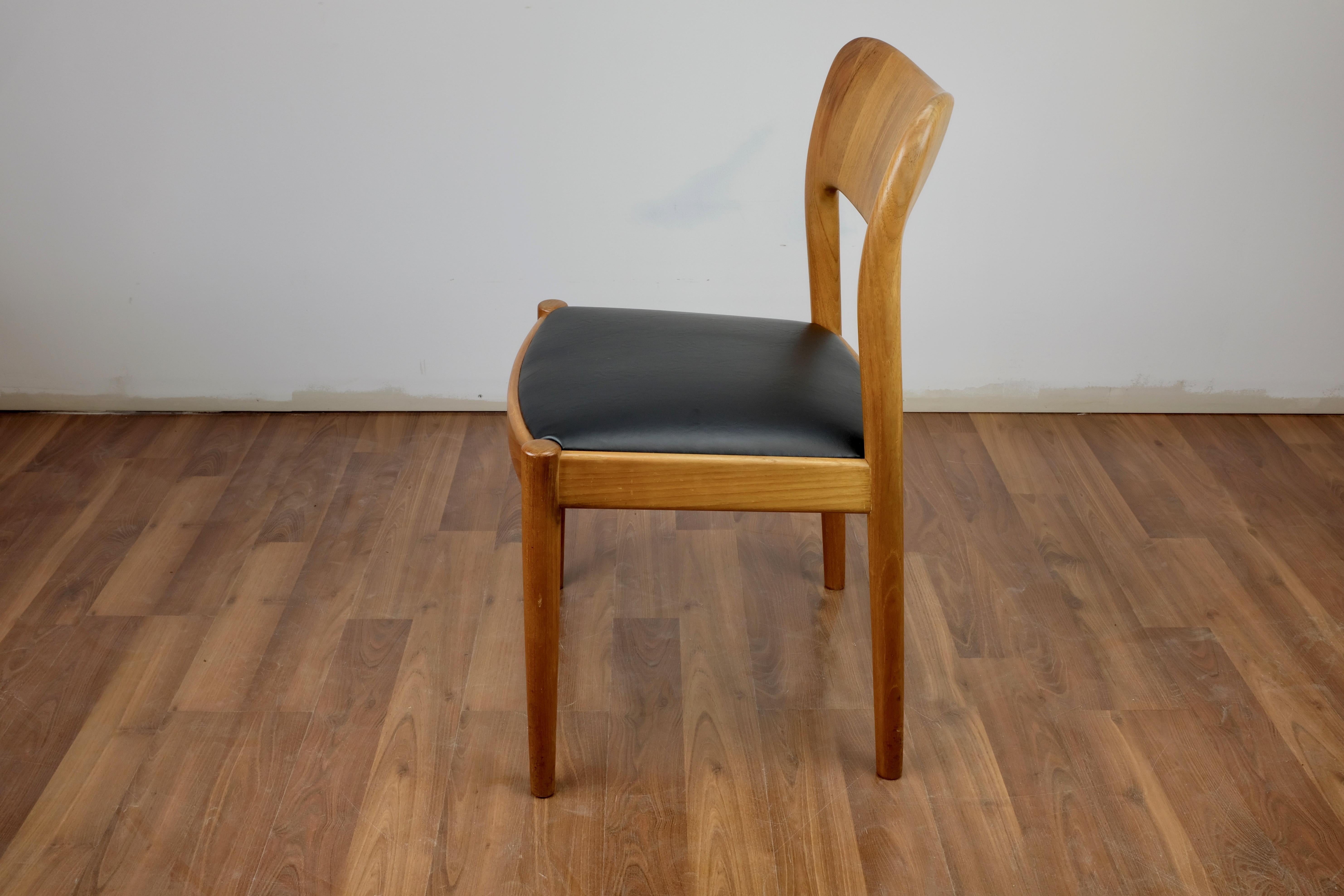 Teak Set of 4 Ole Dining Chairs by John Mortensen for Koefoeds-Hornslet For Sale
