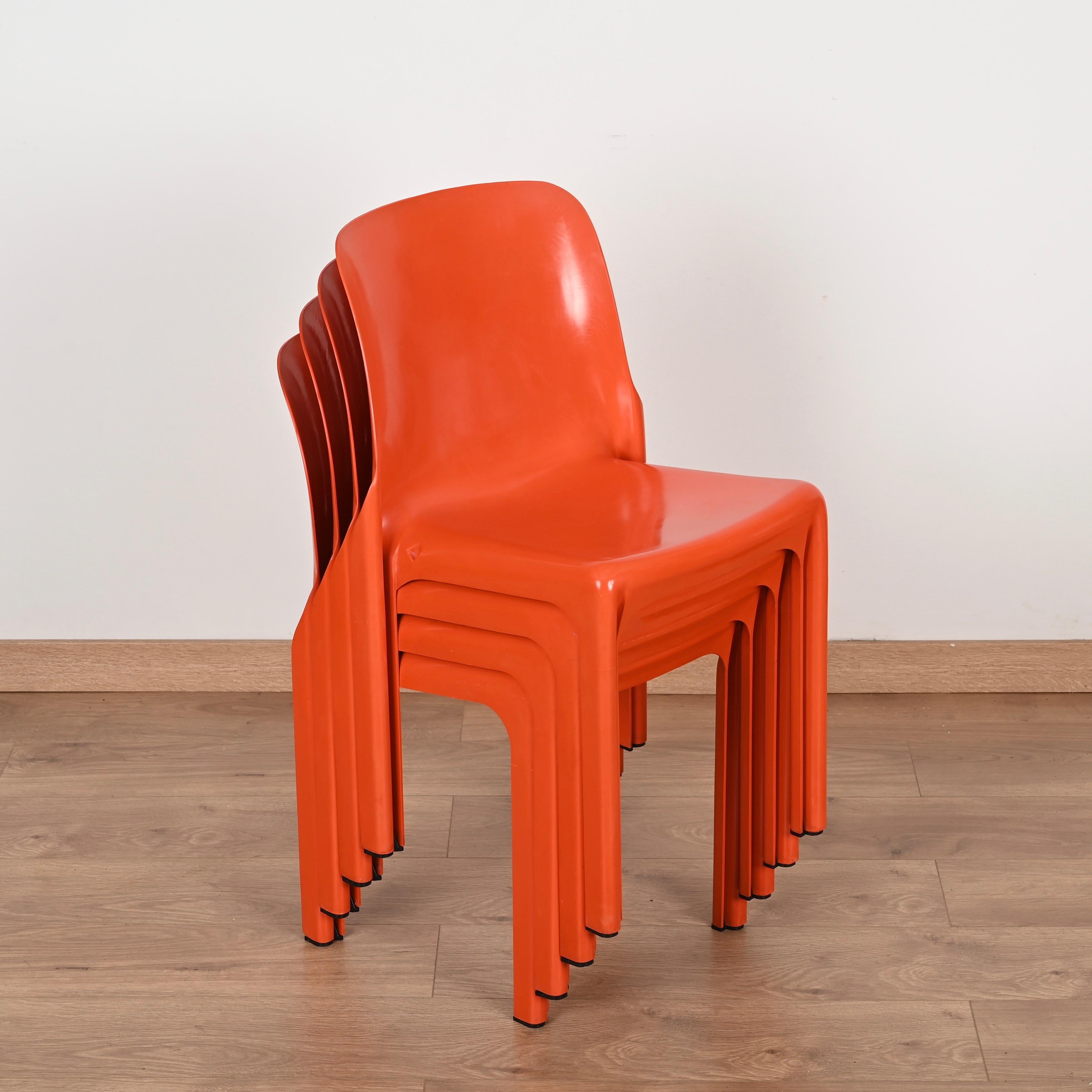 Set of 4 Orange Selene Chairs by Vico Magistretti for Artemide, Italy 1969 For Sale 5