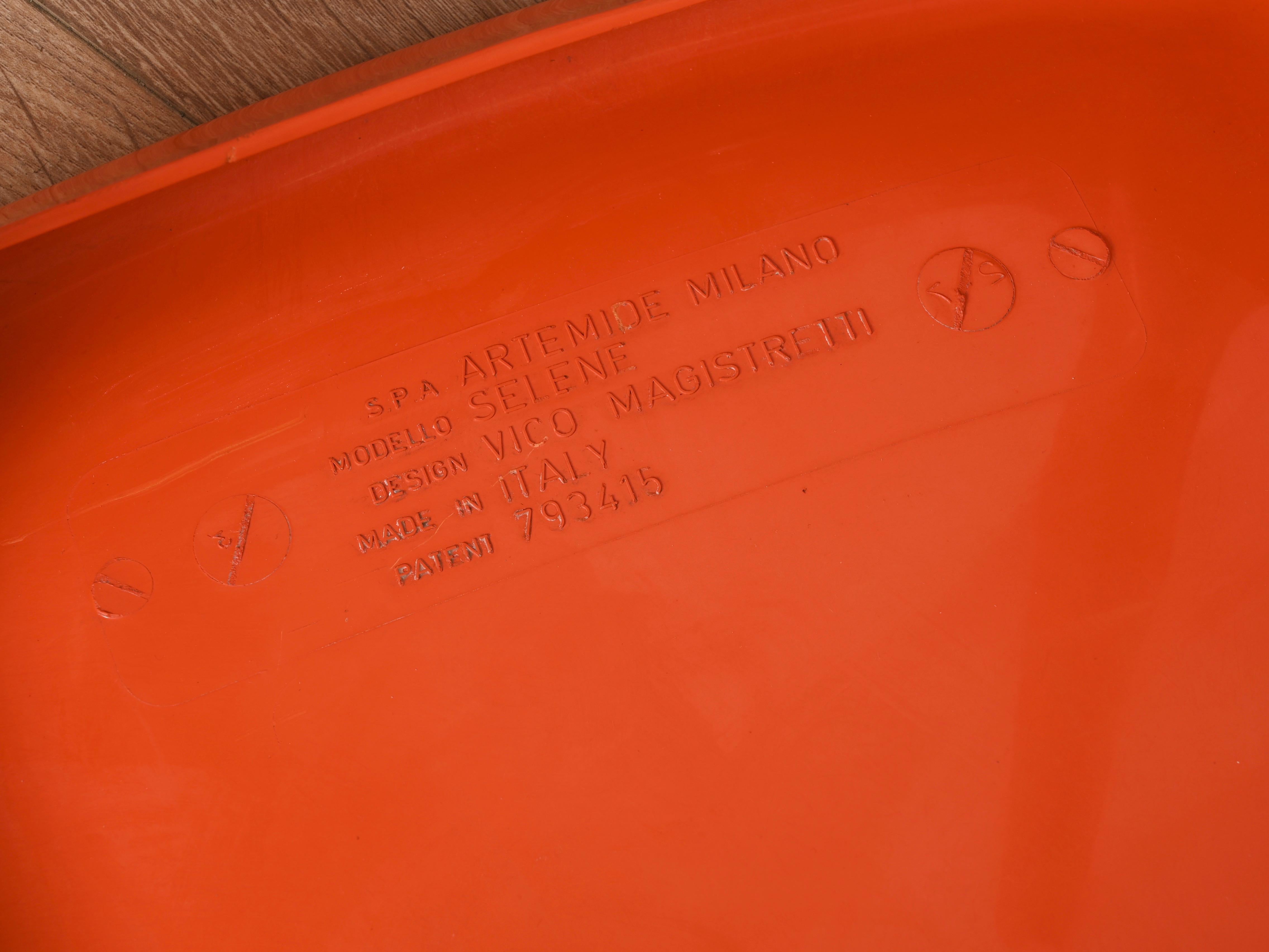 Set of 4 Orange Selene Chairs by Vico Magistretti for Artemide, Italy 1969 For Sale 11