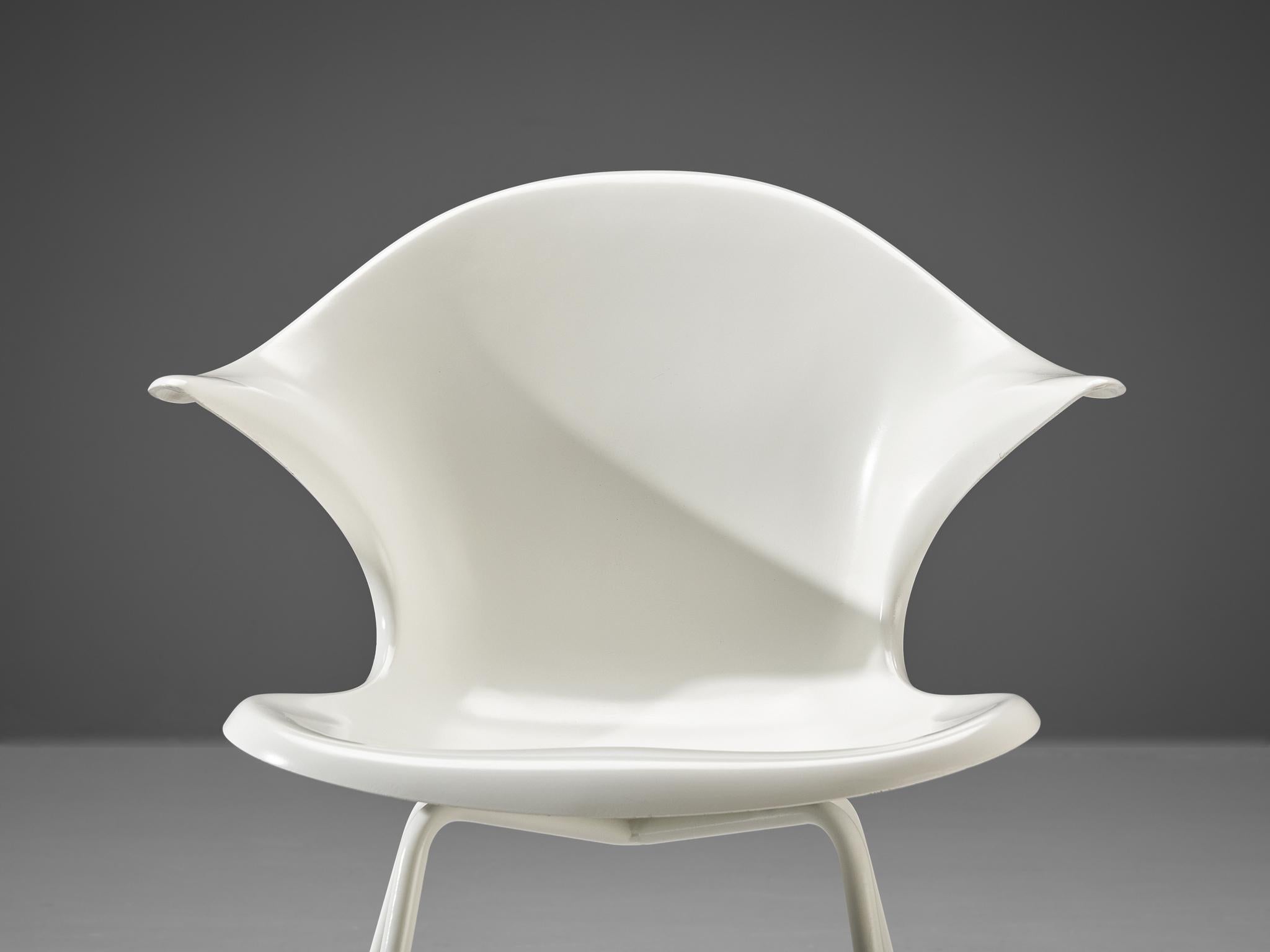 Mid-Century Modern Set of Four Organic Shaped Fiberglass Chairs For Sale